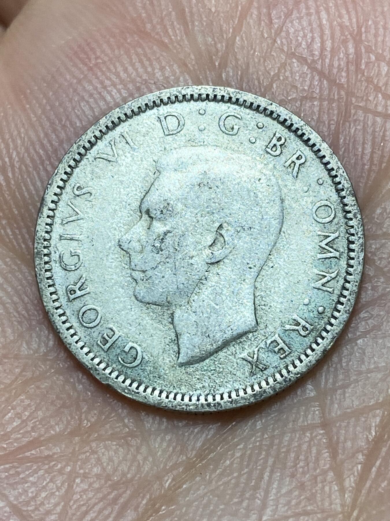 2026年第三十一场(总第二百场)英国一线回流散币新春特拍第三场(免佣金) 英国🇬🇧1944年6便士银币(乔治六世第一版，500银)