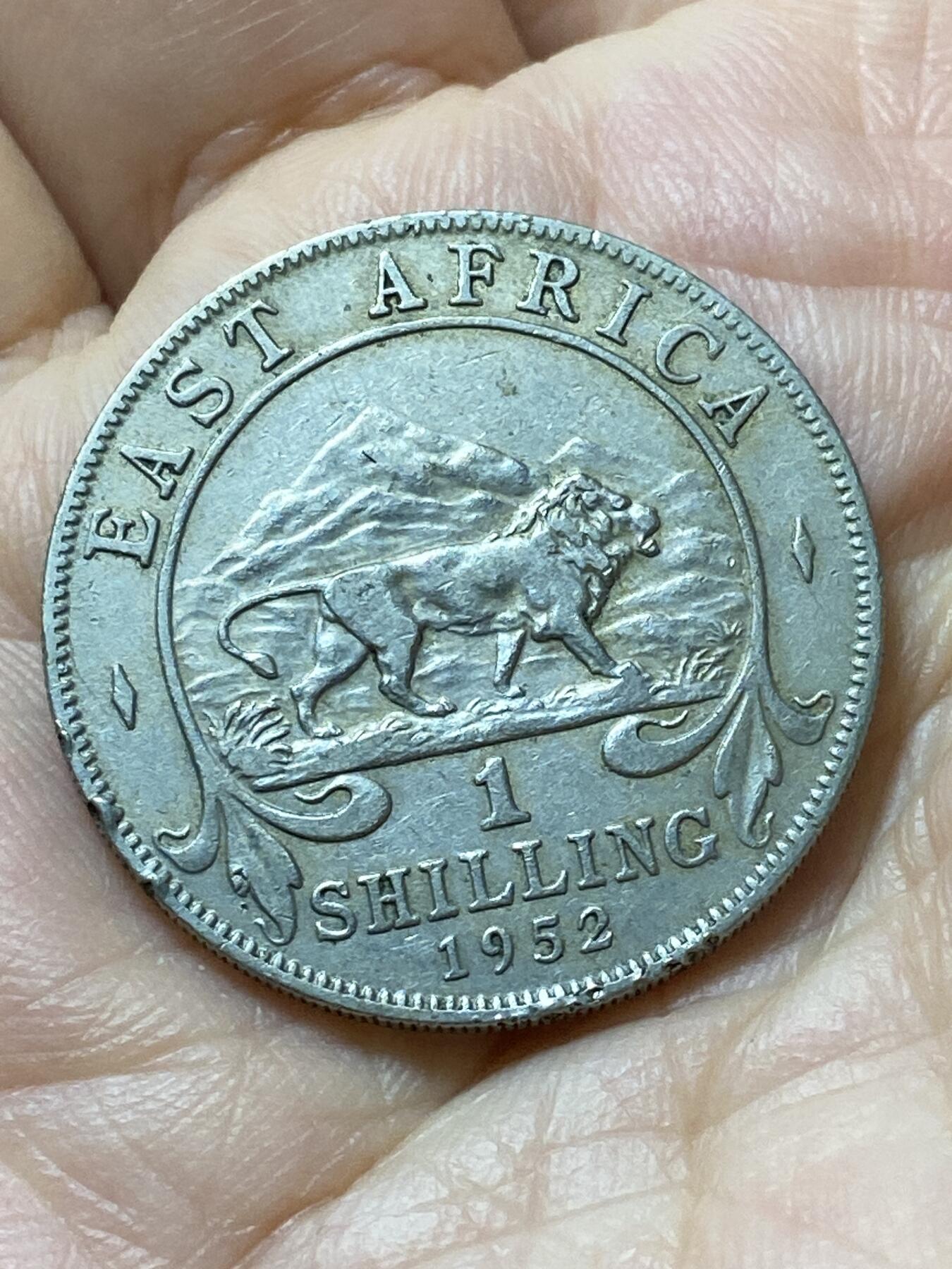 2026年第三十一场(总第二百场)英国一线回流散币新春特拍第三场(免佣金) 英属东非1952年1先令(乔治六世逝世年，第五版关门年)