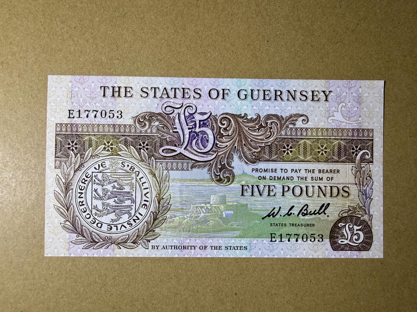 《艾美收藏》第232期-2.22周日外币靓号精品场(春节首拍) 根西5镑 UNC 1980年大尺寸版 无4