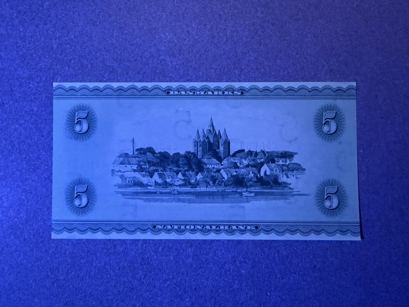 《艾美收藏》第232期-2.22周日外币靓号精品场(春节首拍) 丹麦5克朗 UNC 1960年老版本 三裸女雕塑