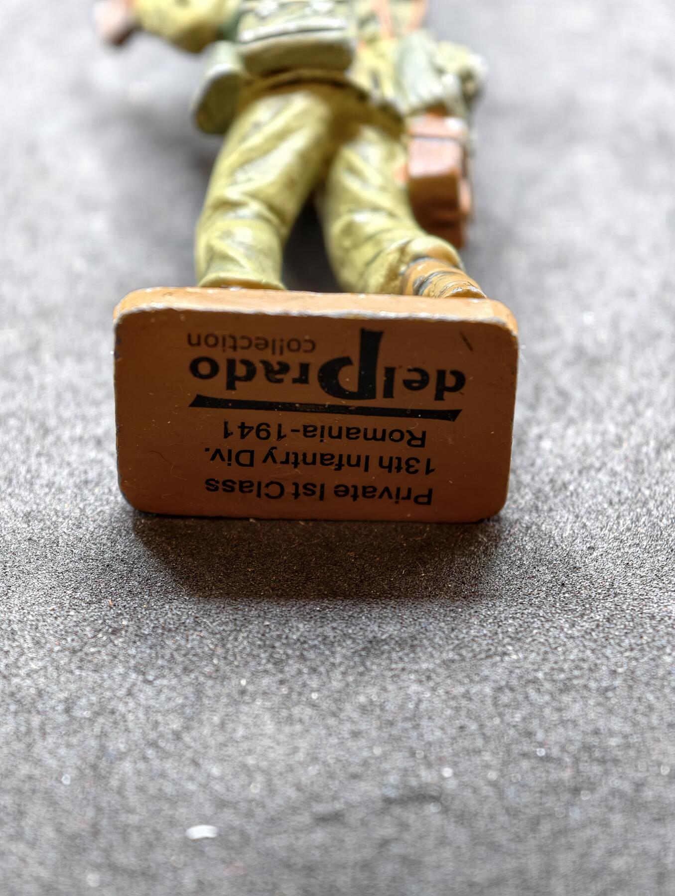 凯旋世界勋赏（持续上新中）（第22期新年大拍）（欢迎送拍）（对拍品有疑问请询问客服，不接受到手刀，出价默认拍品品相。请认真阅读拍卖规则！出价默认已认可！）（收到货请录制开箱视频，无视频概不处理问题。）