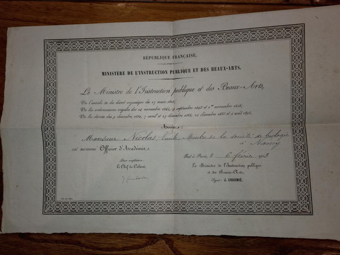 凯旋世界勋赏（持续上新中）（第22期新年大拍）（欢迎送拍）（对拍品有疑问请询问客服，不接受到手刀，出价默认拍品品相。请认真阅读拍卖规则！出价默认已认可！）（收到货请录制开箱视频，无视频概不处理问题。）