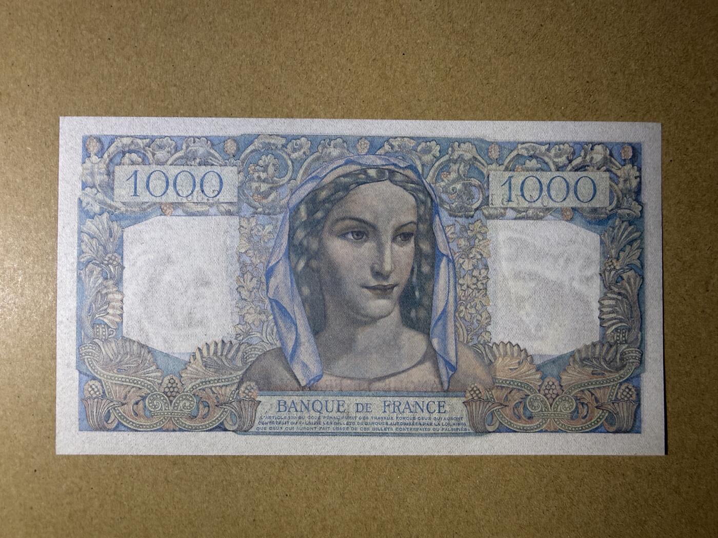 《艾美收藏》第232期-2.22周日外币靓号精品场(春节首拍) 法国1000法郎 UNC 1947年老版本 顶部有一处轻微荧光