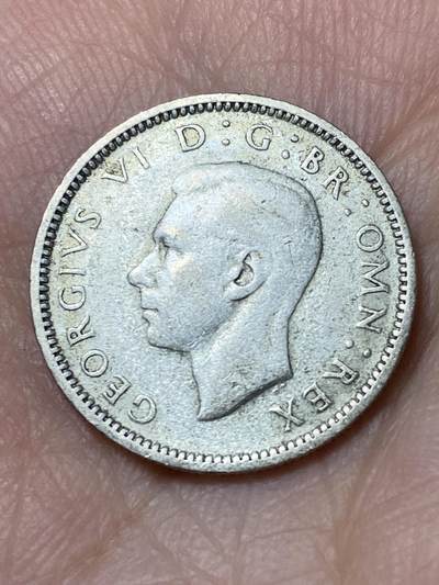 2026年第三十一场(总第二百场)英国一线回流散币新春特拍第三场(免佣金) 英国🇬🇧1945年6便士银币(乔治六世第一版，500银)