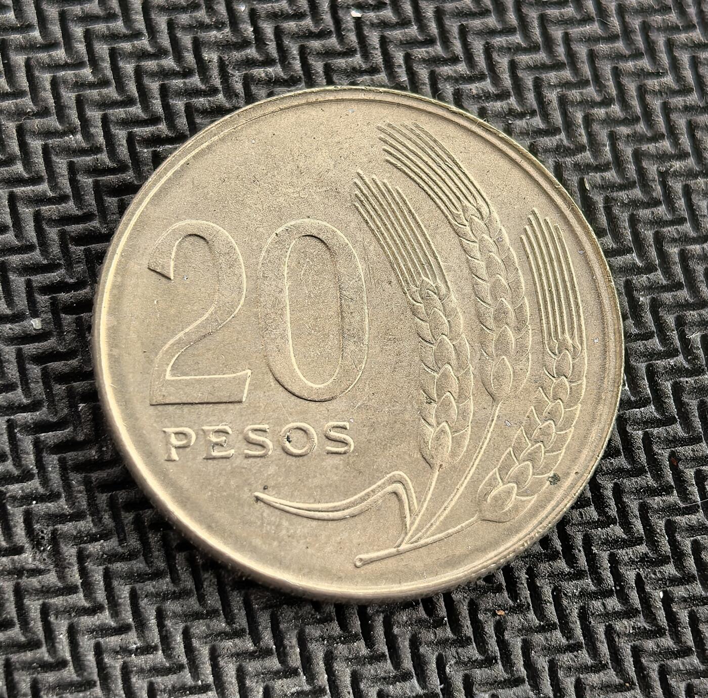 外国优质老铜币银币，周日九点倒数截拍，满百包邮，持续收拍，初八发货