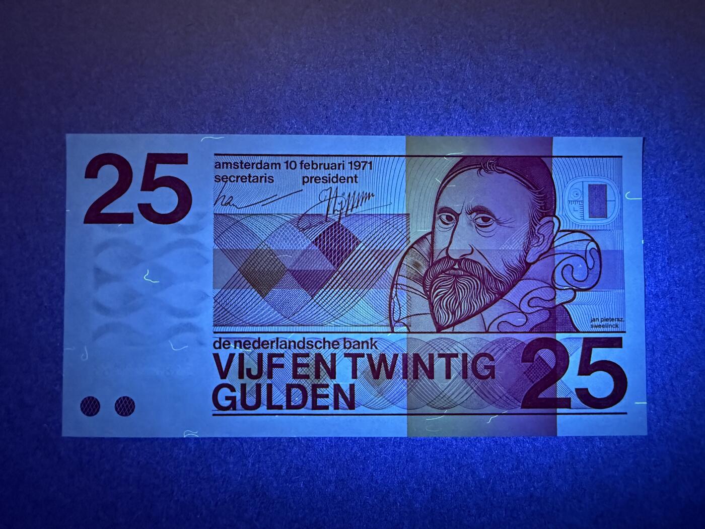 《艾美收藏》第232期-2.22周日外币靓号精品场(春节首拍) 荷兰25盾 UNC 1971年 人像版