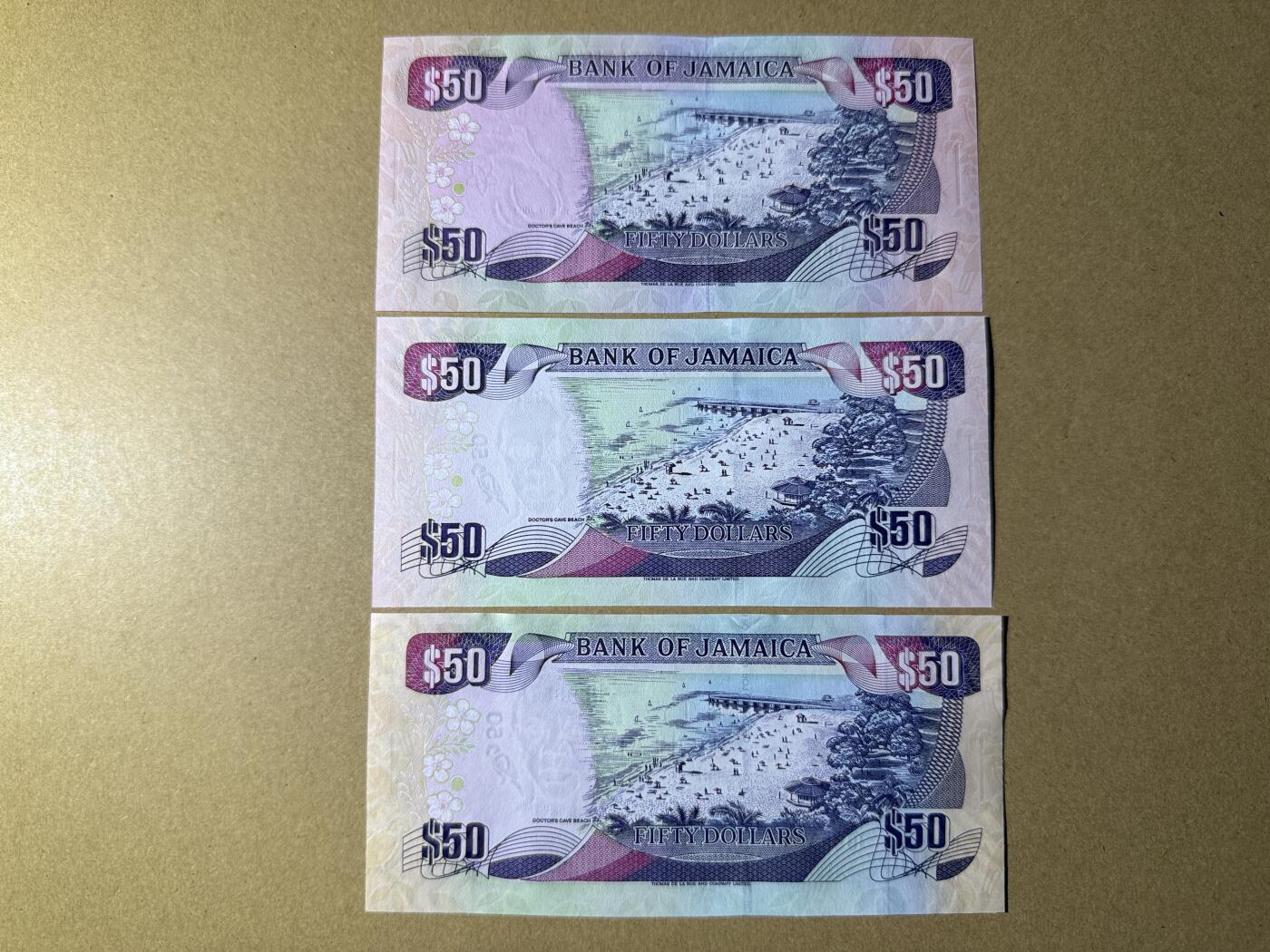 《艾美收藏》第232期-2.22周日外币靓号精品场(春节首拍) 牙买加50元3张 UNC 不同年份3张 全部无4双尾88