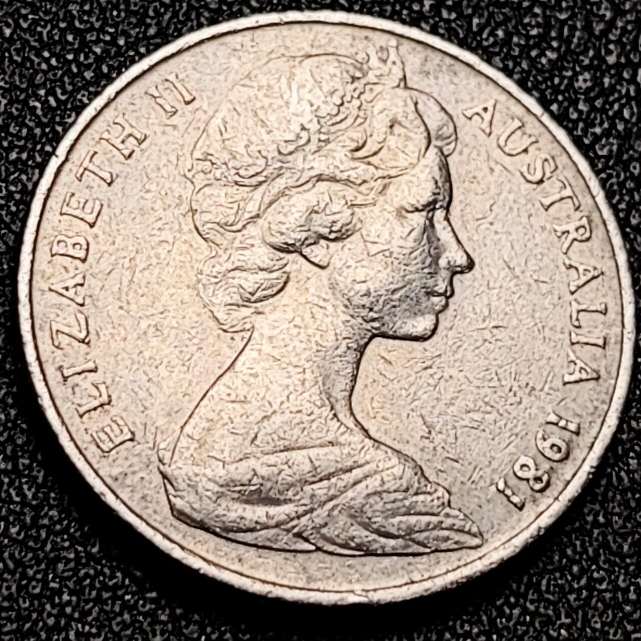 泉币菌-第196场- 新年快乐 新年第4场 本场拍品多 请提前出价 。