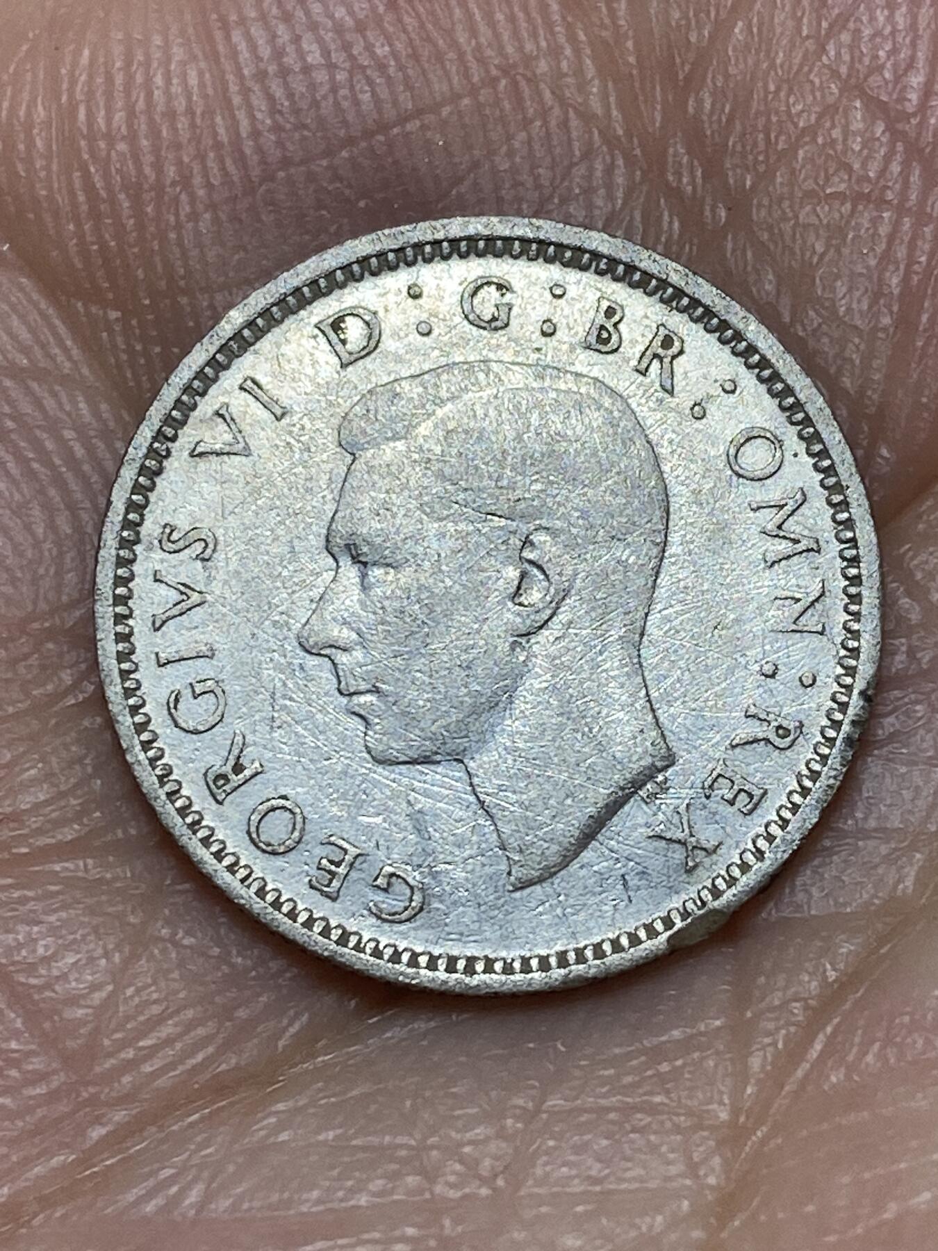 2026年第三十一场(总第二百场)英国一线回流散币新春特拍第三场(免佣金) 英国🇬🇧1942年6便士银币(乔治六世第一版，500银)