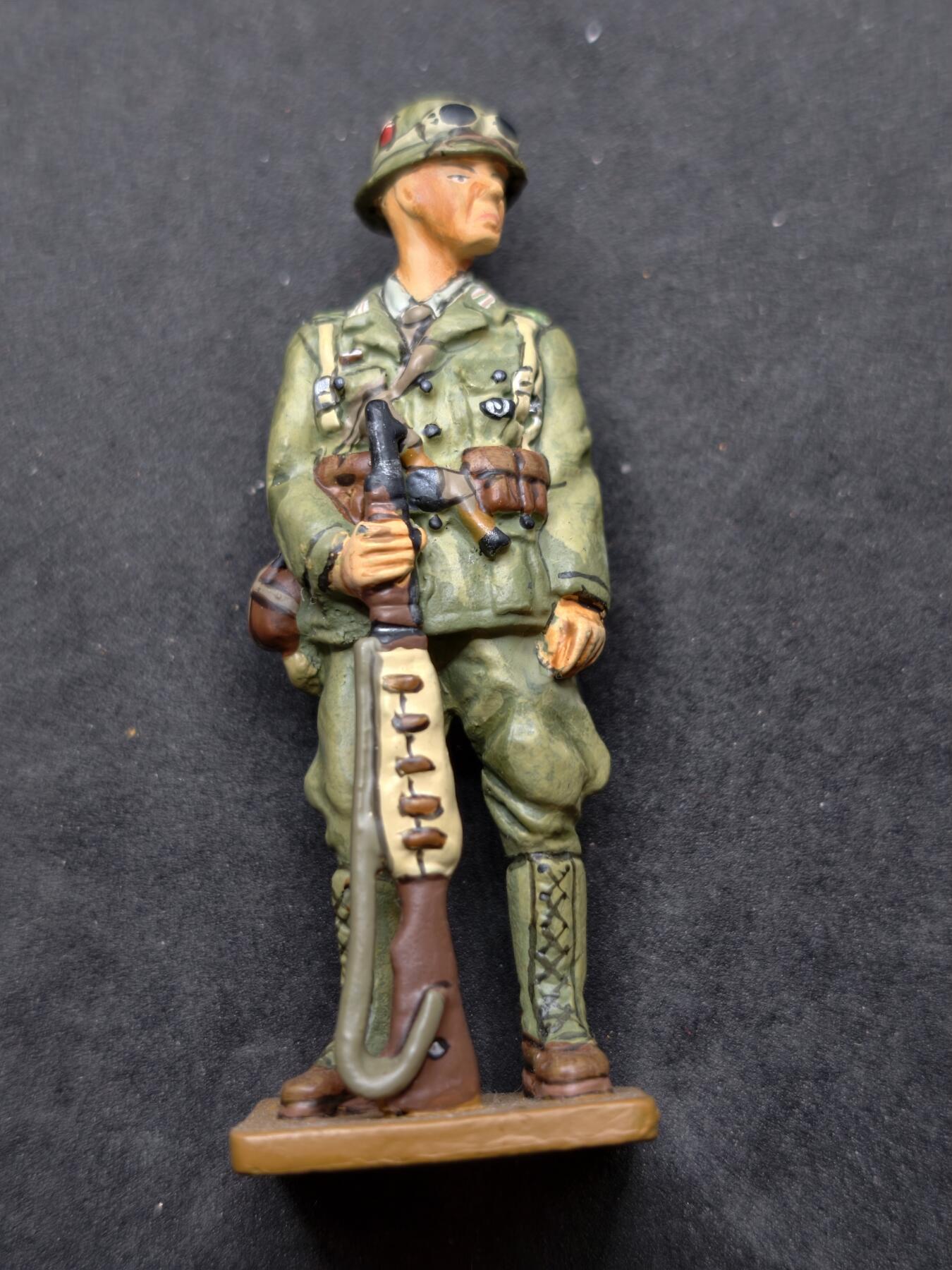 凯旋世界勋赏（持续上新中）（第22期新年大拍）（欢迎送拍）（对拍品有疑问请询问客服，不接受到手刀，出价默认拍品品相。请认真阅读拍卖规则！出价默认已认可！）（收到货请录制开箱视频，无视频概不处理问题。）