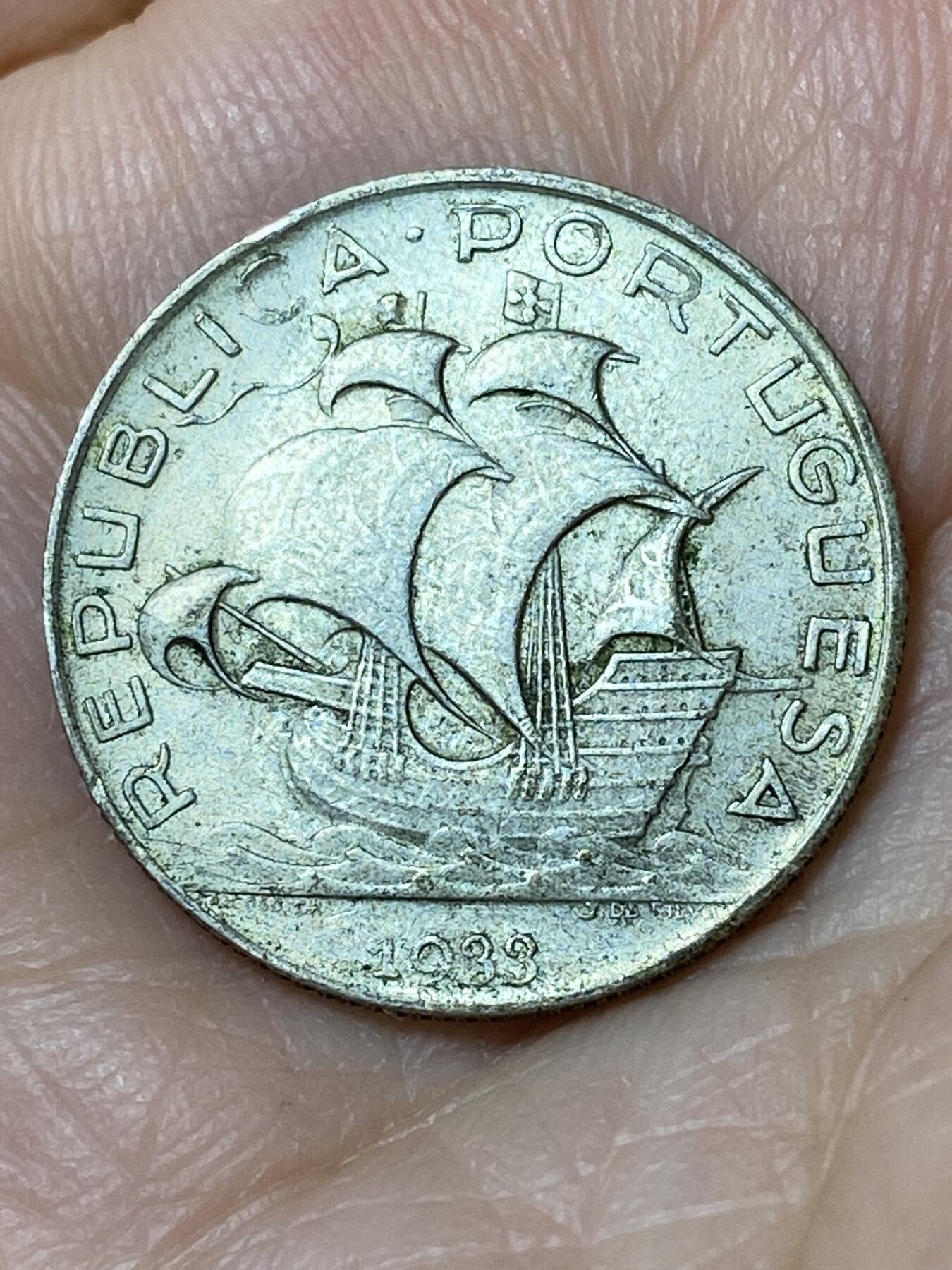 2026年第三十一场(总第二百场)英国一线回流散币新春特拍第三场(免佣金) 葡萄牙🇵🇹1933年2.5埃斯库多银币(共和国第四套，640银)