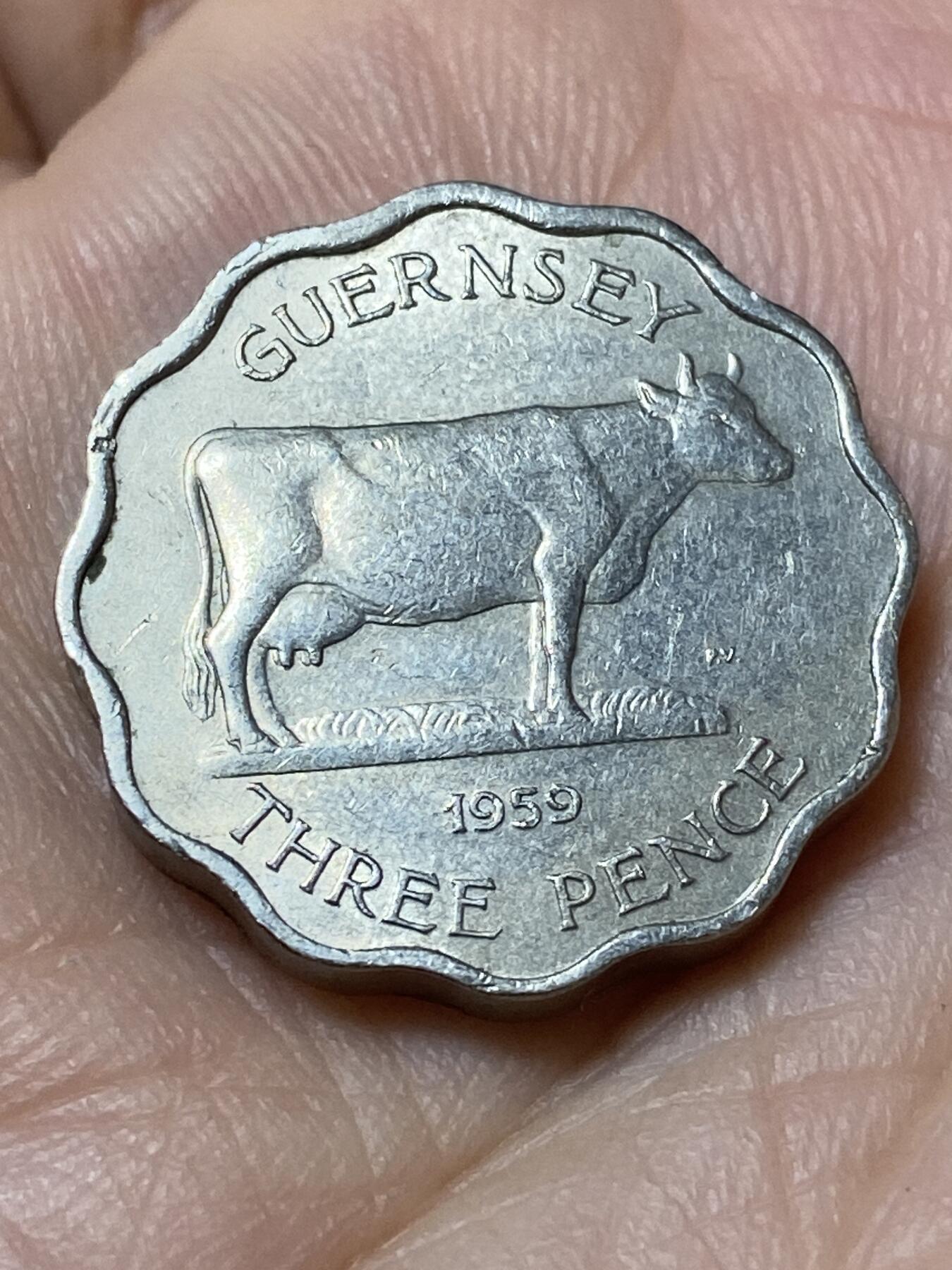 2026年第三十一场(总第二百场)英国一线回流散币新春特拍第三场(免佣金) 英属根西岛🇬🇬1959年3便士(伊丽莎白二世时期第二版首发年，厚版)