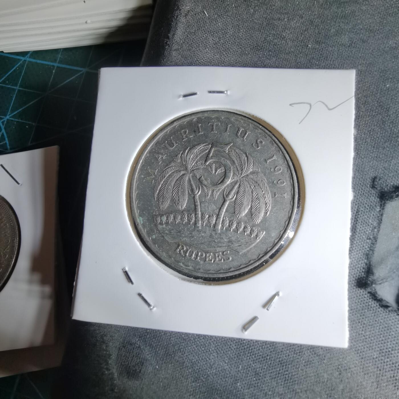 沼泽如烟--第1000场 毛里求斯1991年5卢比