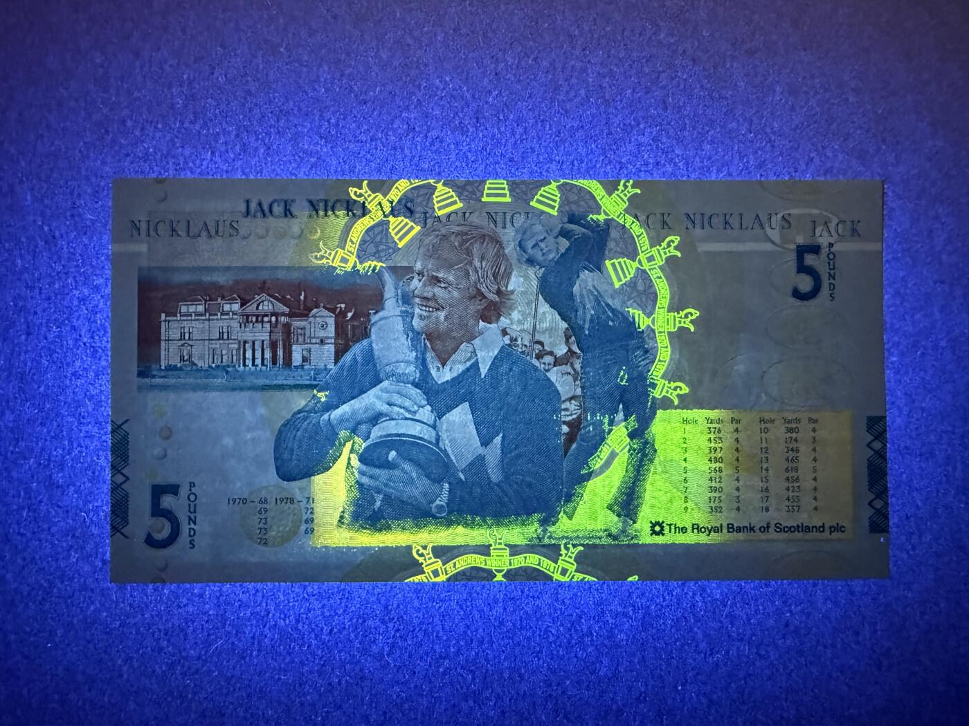 《艾美收藏》第232期-2.22周日外币靓号精品场(春节首拍) 苏格兰5镑 UNC 2005年高坛名将杰克尼克劳斯告别高坛纪念钞 双尾88