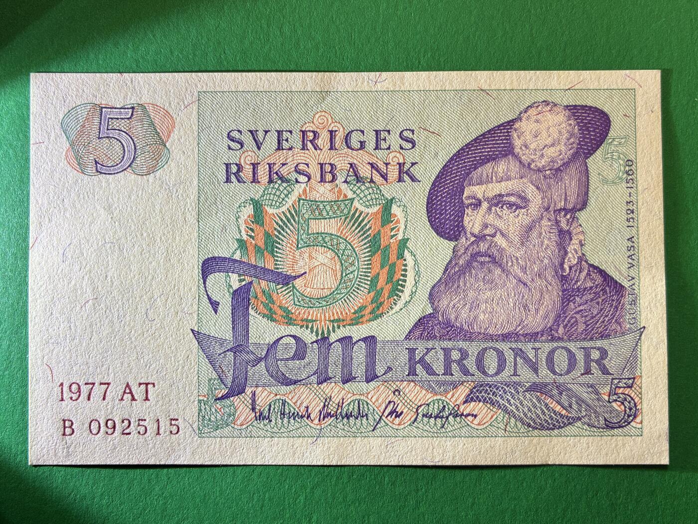咖啡豆•收藏 2026年Feb_27th世界各国纸币拍卖 瑞典 1977年 5克朗 全新UNC 外国纸币