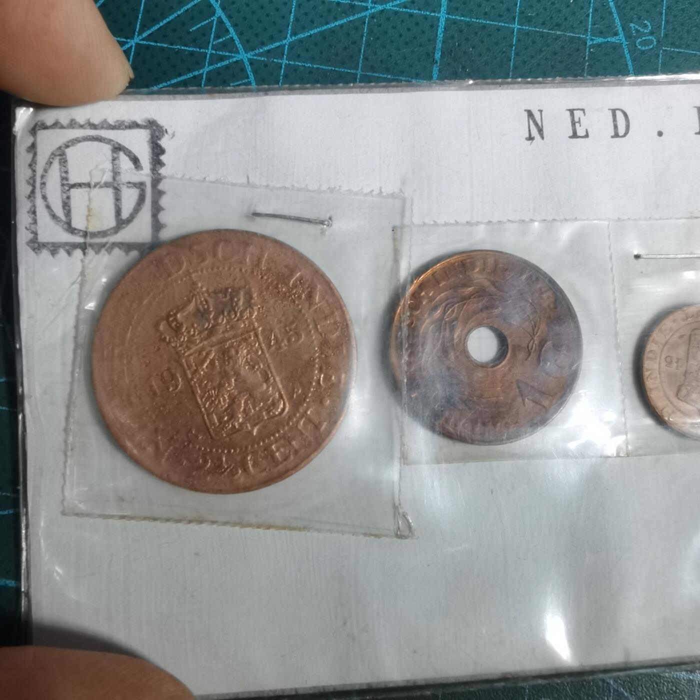 沼泽如烟--第1001场 荷属东印度5枚