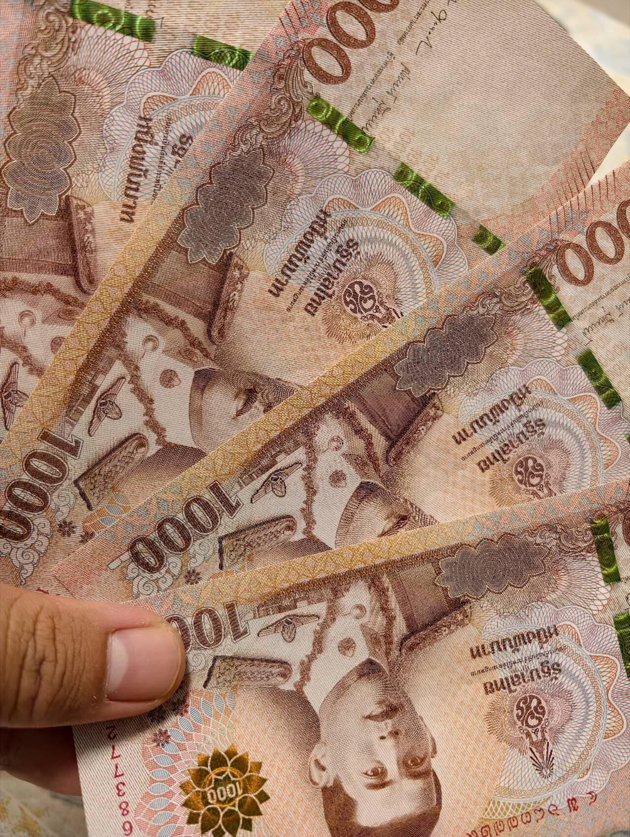 春节钱币瓷器清货捡漏拍场