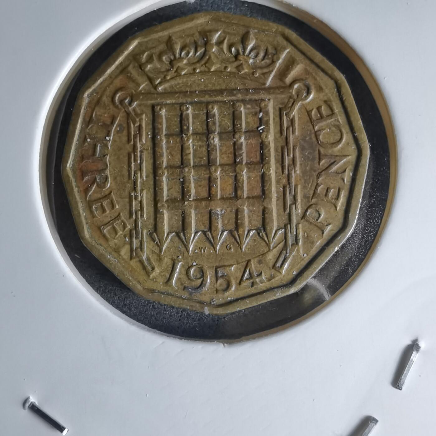 沼泽如烟--第1000场 英国1954年3便士