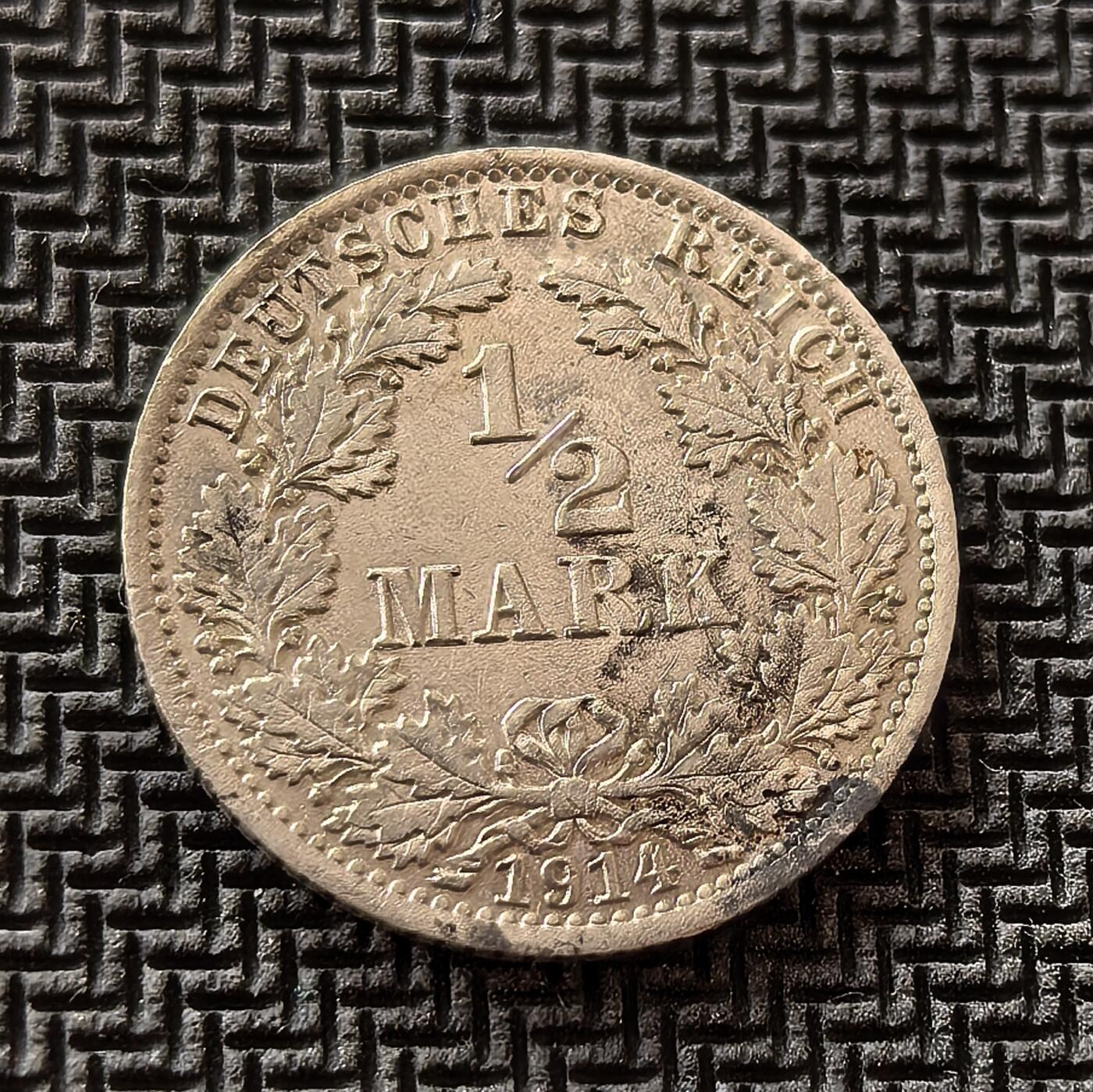 外国优质老铜币银币，周日九点倒数截拍，满百包邮，持续收拍，初八发货