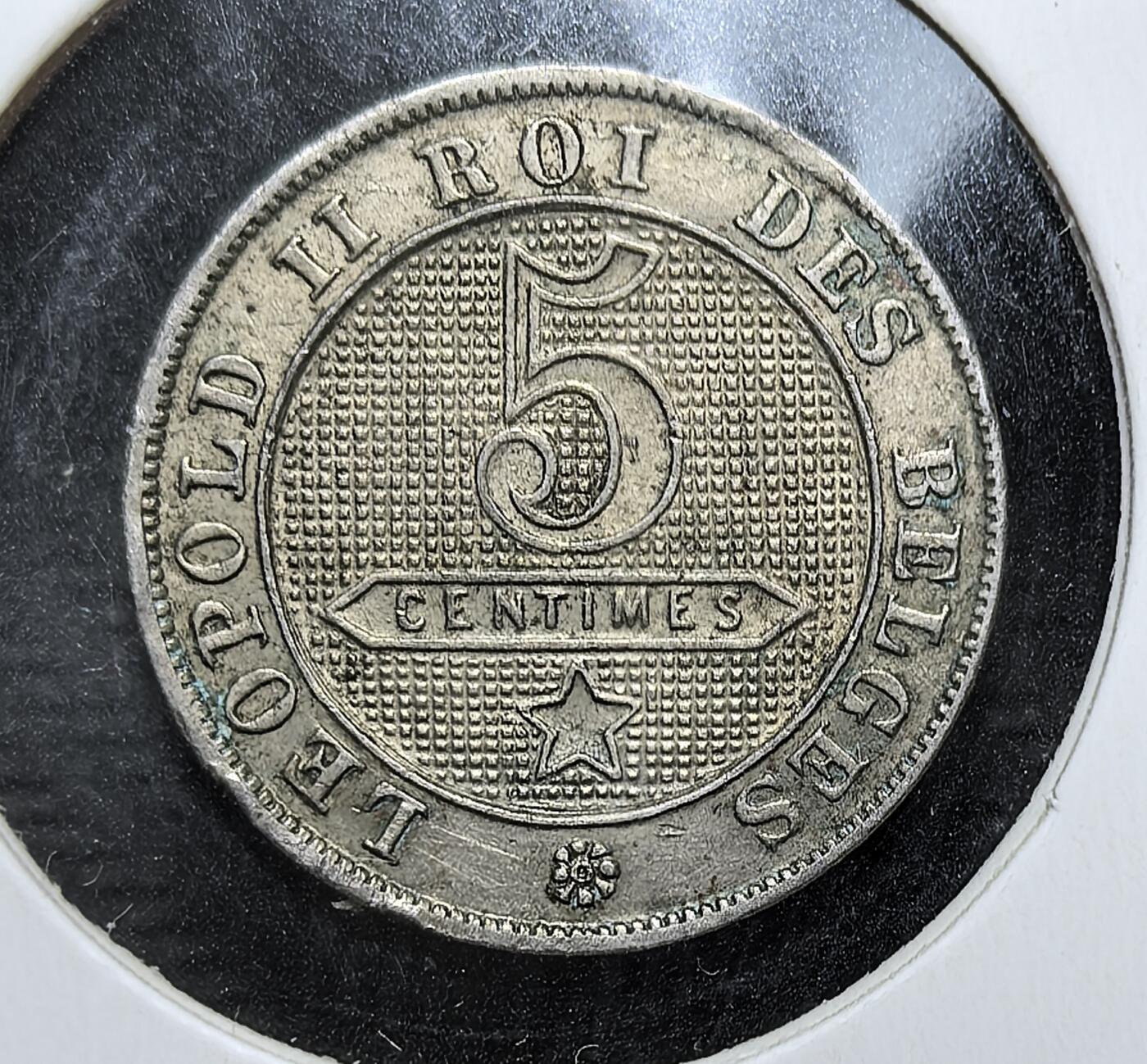 外国优质老铜币银币，周日九点倒数截拍，满百包邮，持续收拍，初八发货 比利时利奥波德二世1895年5分铜币。正面是国王利奥波德二世，背面是象征比利时的持盾雄狮，及国家格言团结就是力量。这枚硬币见证了比利时殖民扩张与君主专制的时代背景。
