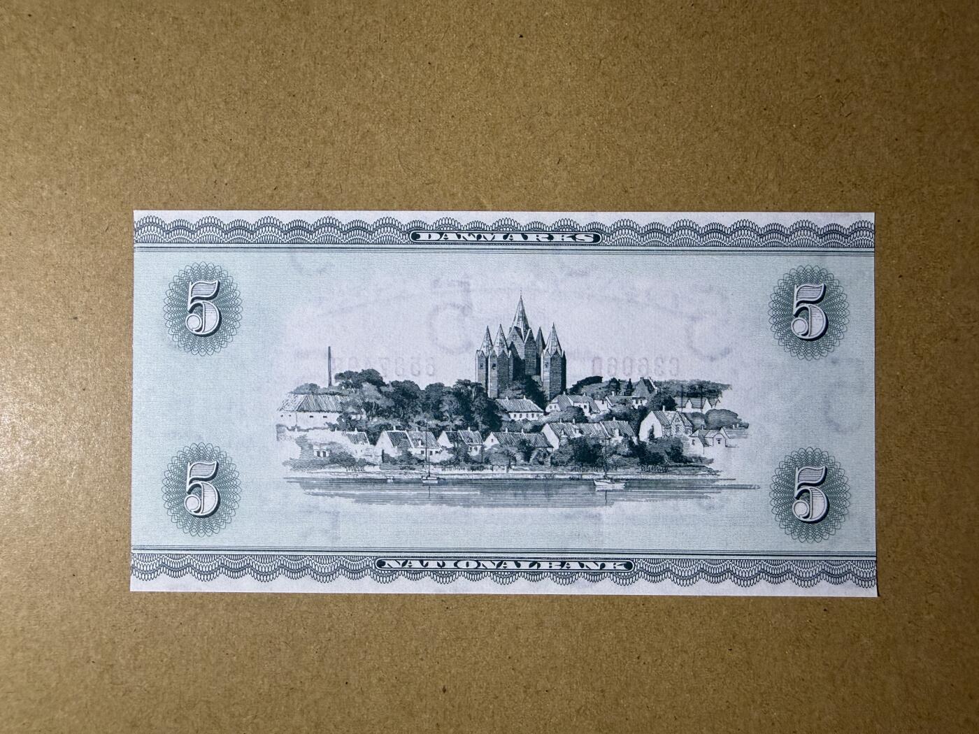 《艾美收藏》第232期-2.22周日外币靓号精品场(春节首拍) 丹麦5克朗 UNC 1960年老版本 三裸女雕塑