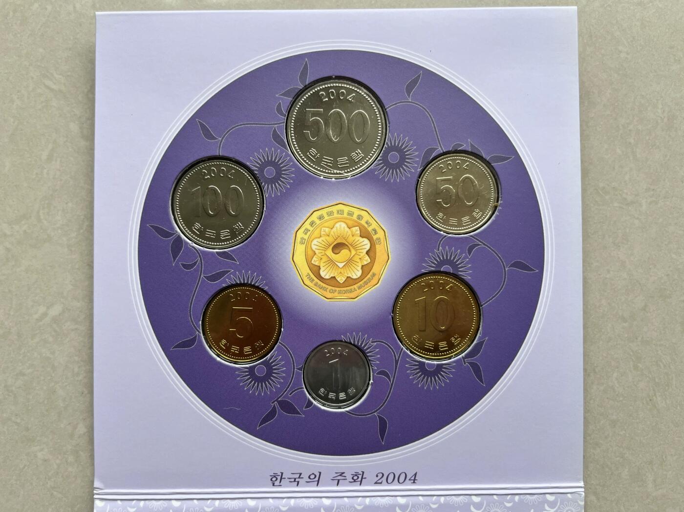 咖啡豆•收藏 2026年Feb_28th世界各国硬币套币拍卖 韩国 2004年 UNC封装 珍品套币 外国硬币