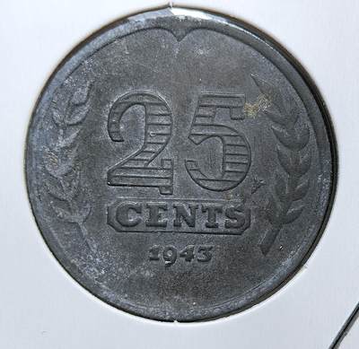 外国优质老铜币银币，周日九点倒数截拍，满百包邮，持续收拍，初八发货 - 荷兰1943年25分锌币，是纳粹德国占领荷兰期间的战时货币，见证了二战期间荷兰被占领、经济受困的艰难岁月。