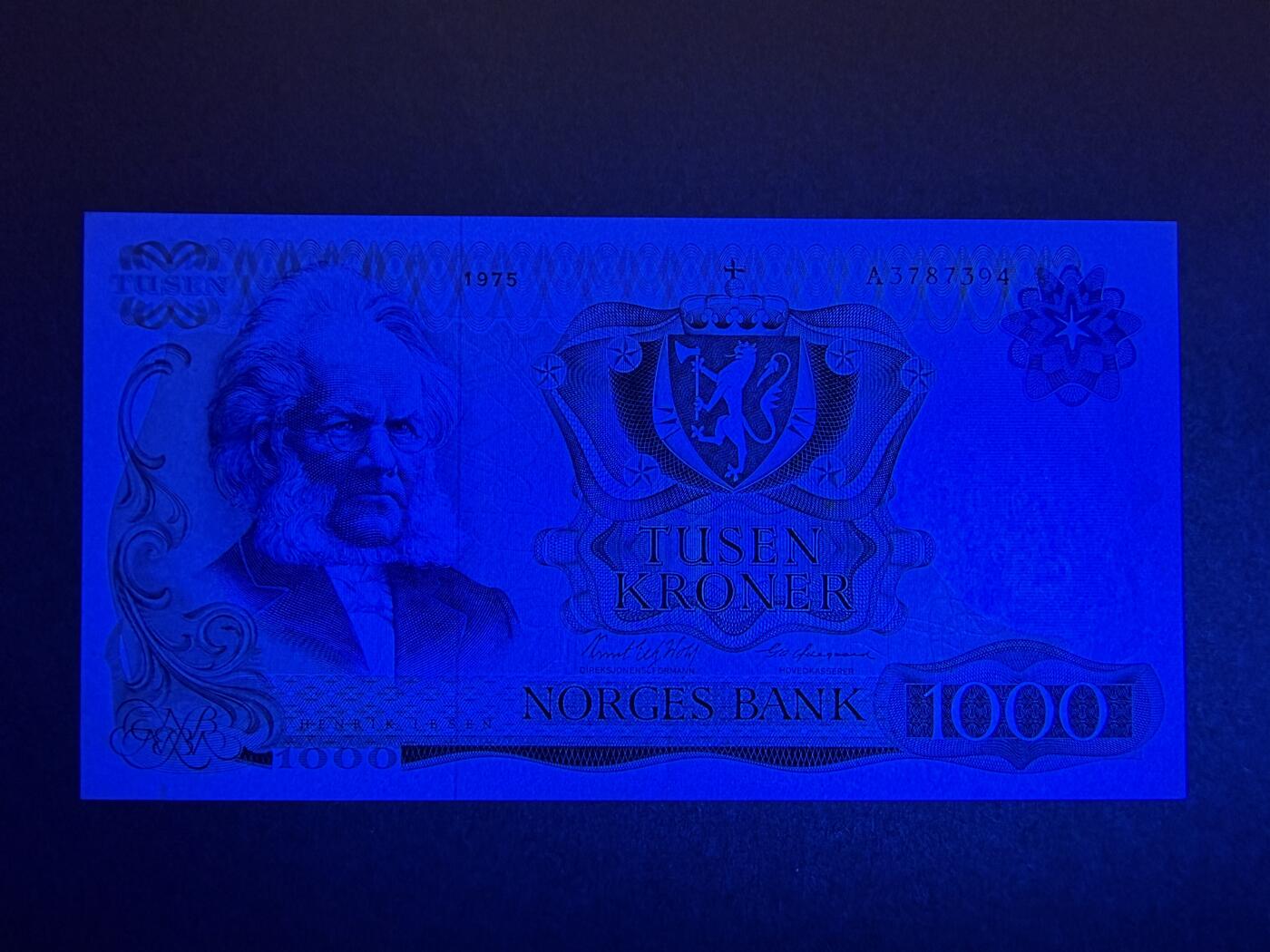 《艾美收藏》第232期-2.22周日外币靓号精品场(春节首拍) 挪威1000克朗 AU 1975年 挪威剧作家易卜生 原票 仅有一道中折