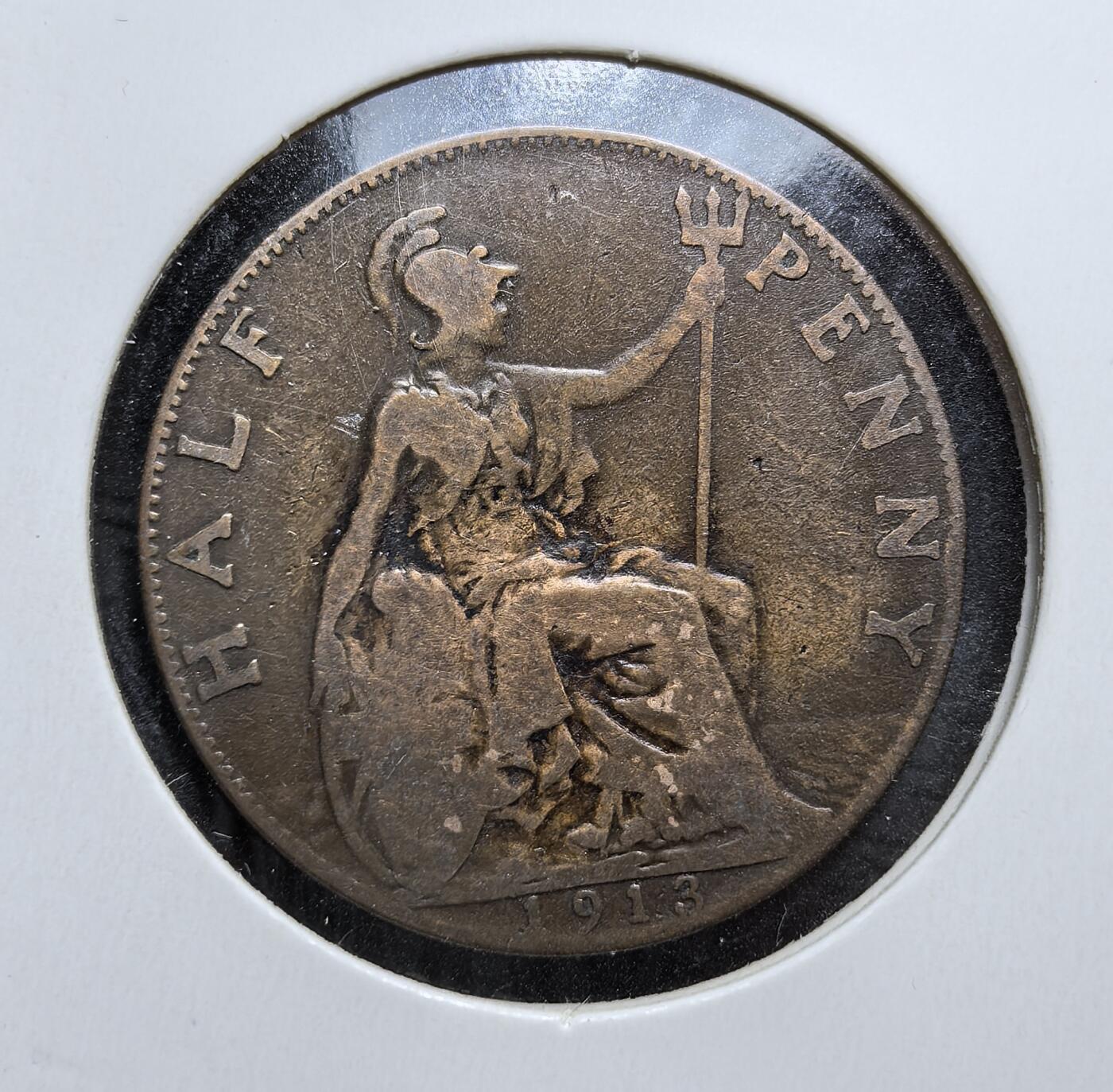 外国优质老铜币银币，周日九点倒数截拍，满百包邮，持续收拍，初八发货 英国乔治五世1913年半便士铜币，发行于 “日不落帝国” 鼎盛期。正面为乔治五世头像，背面是象征不列颠尼亚的坐像，见证了英国在一战前的全球霸权与殖民扩张。