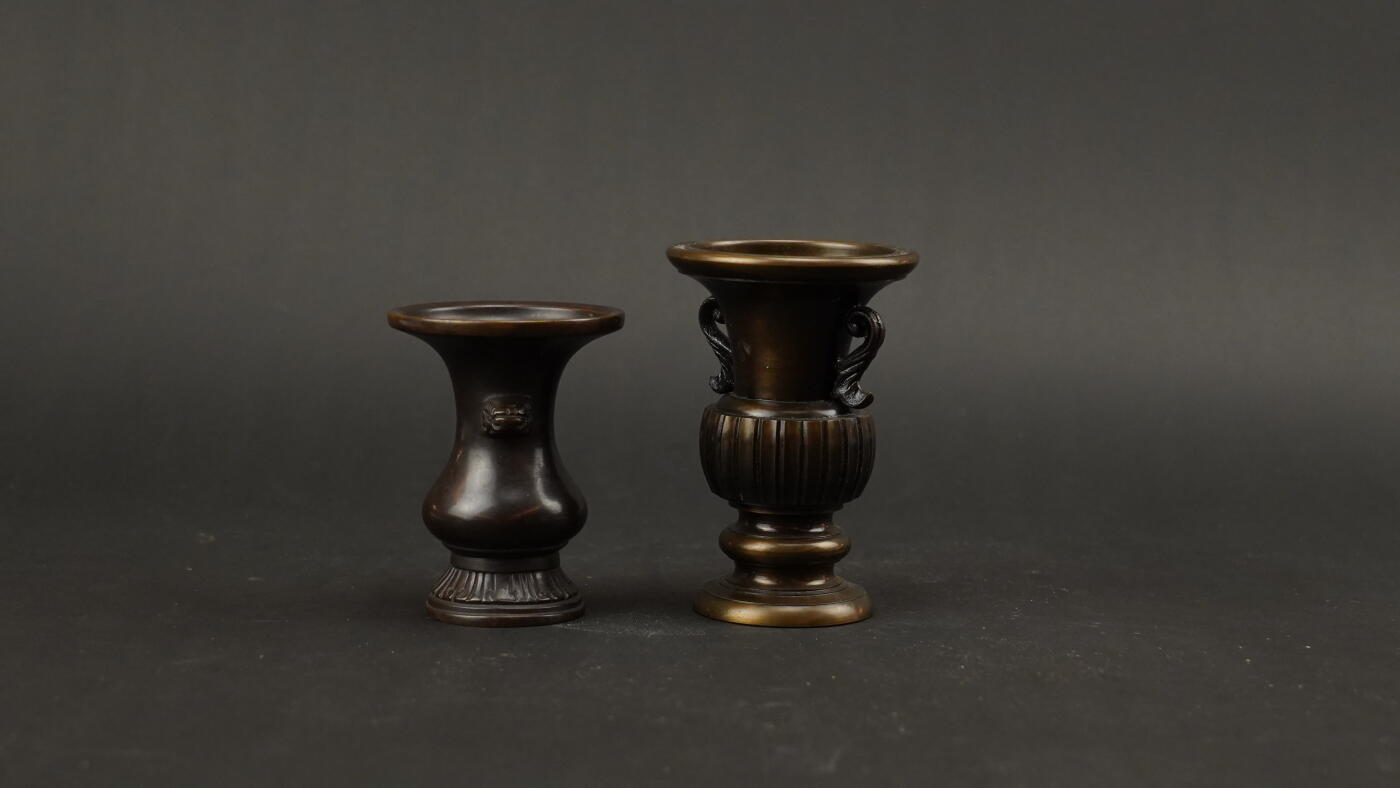 上海都达杂项专场三十三【年后发货全场包邮】  近代 名家“吉祥”款、“宗南”款铜瓶 2件