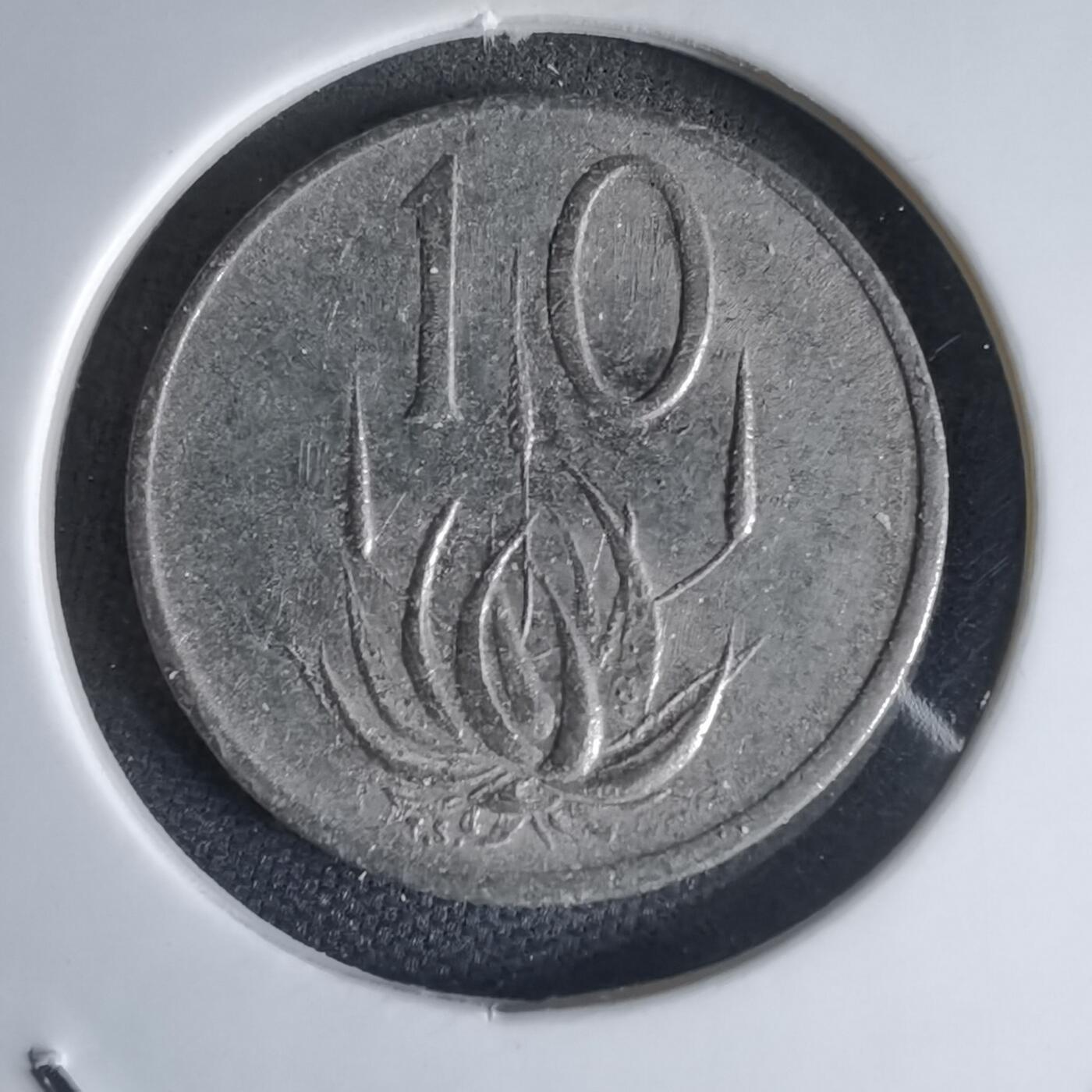 沼泽如烟--第1000场 南非1981年十分