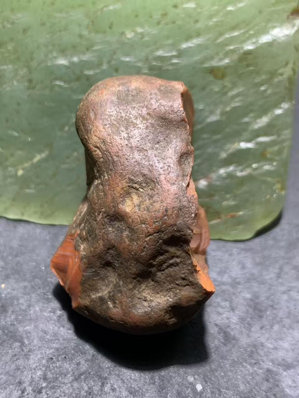 精美铁红皮开窗料南红玛瑙原石一颗