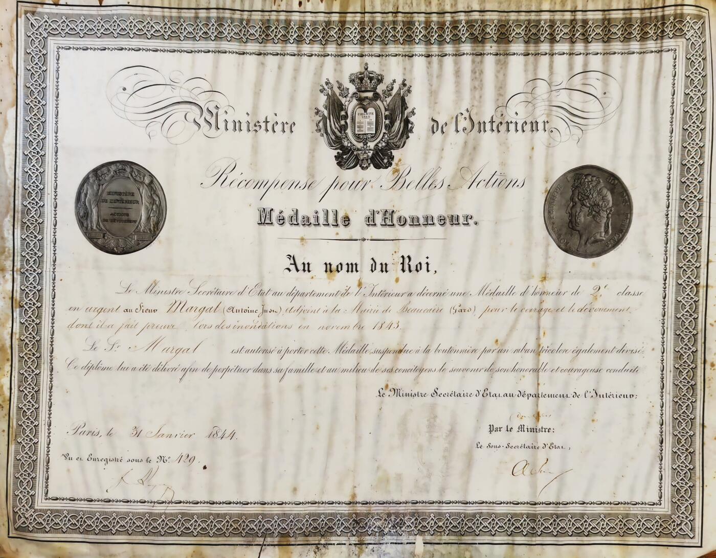 凯旋世界勋赏（持续上新中）（第22期新年大拍）（欢迎送拍）（对拍品有疑问请询问客服，不接受到手刀，出价默认拍品品相。请认真阅读拍卖规则！出价默认已认可！）（收到货请录制开箱视频，无视频概不处理问题。）