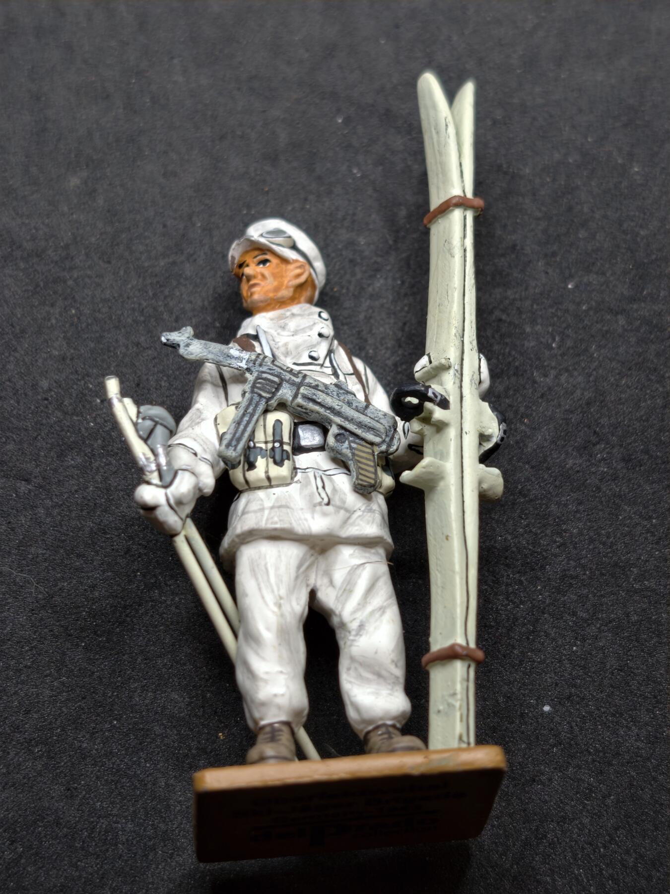 凯旋世界勋赏（持续上新中）（第22期新年大拍）（欢迎送拍）（对拍品有疑问请询问客服，不接受到手刀，出价默认拍品品相。请认真阅读拍卖规则！出价默认已认可！）（收到货请录制开箱视频，无视频概不处理问题。）