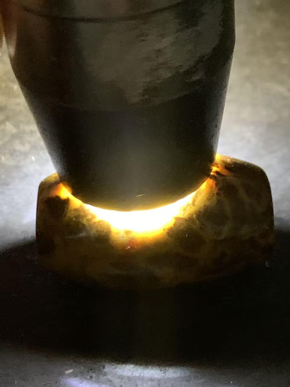 精美草花纹战国红玛瑙随形桶珠一个