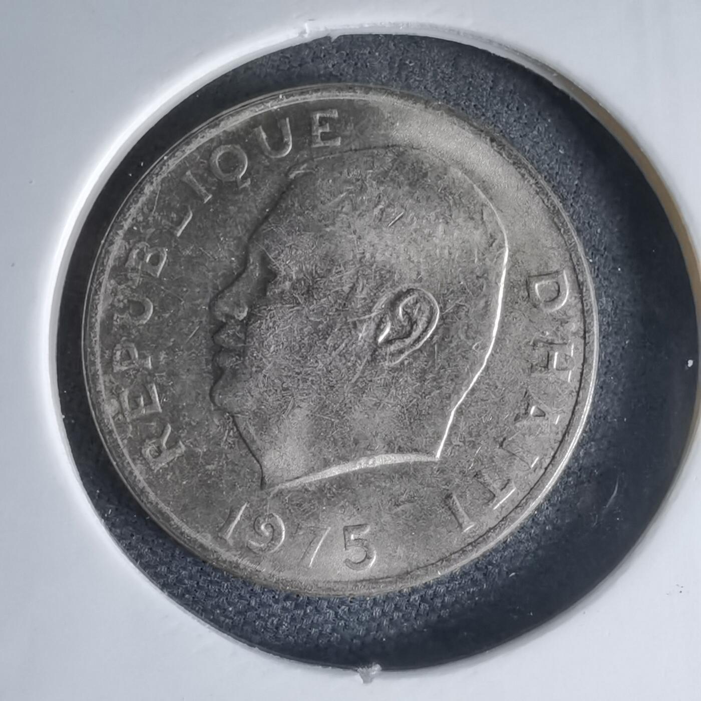 沼泽如烟--第1000场 海地1975年五分