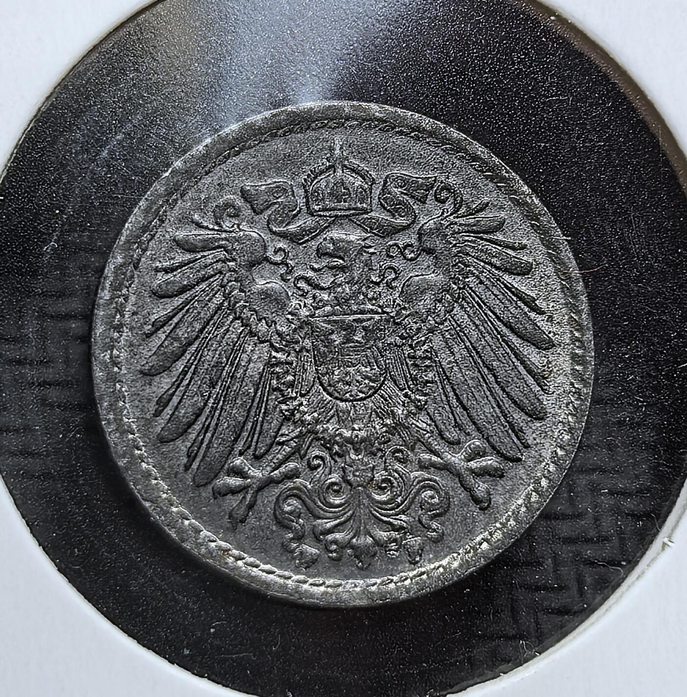 外国优质老铜币银币，周日九点倒数截拍，满百包邮，持续收拍，初八发货