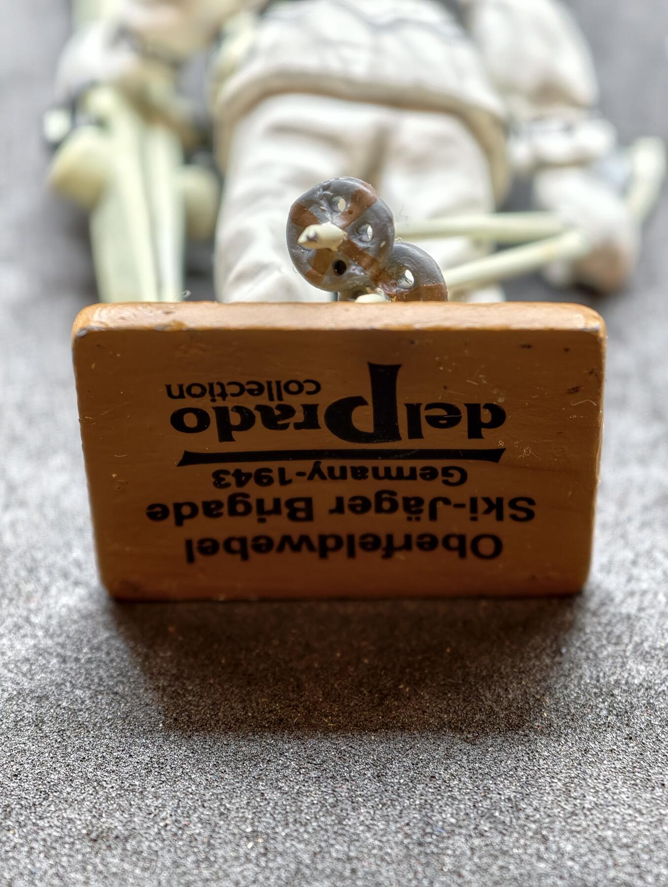 凯旋世界勋赏（持续上新中）（第22期新年大拍）（欢迎送拍）（对拍品有疑问请询问客服，不接受到手刀，出价默认拍品品相。请认真阅读拍卖规则！出价默认已认可！）（收到货请录制开箱视频，无视频概不处理问题。）