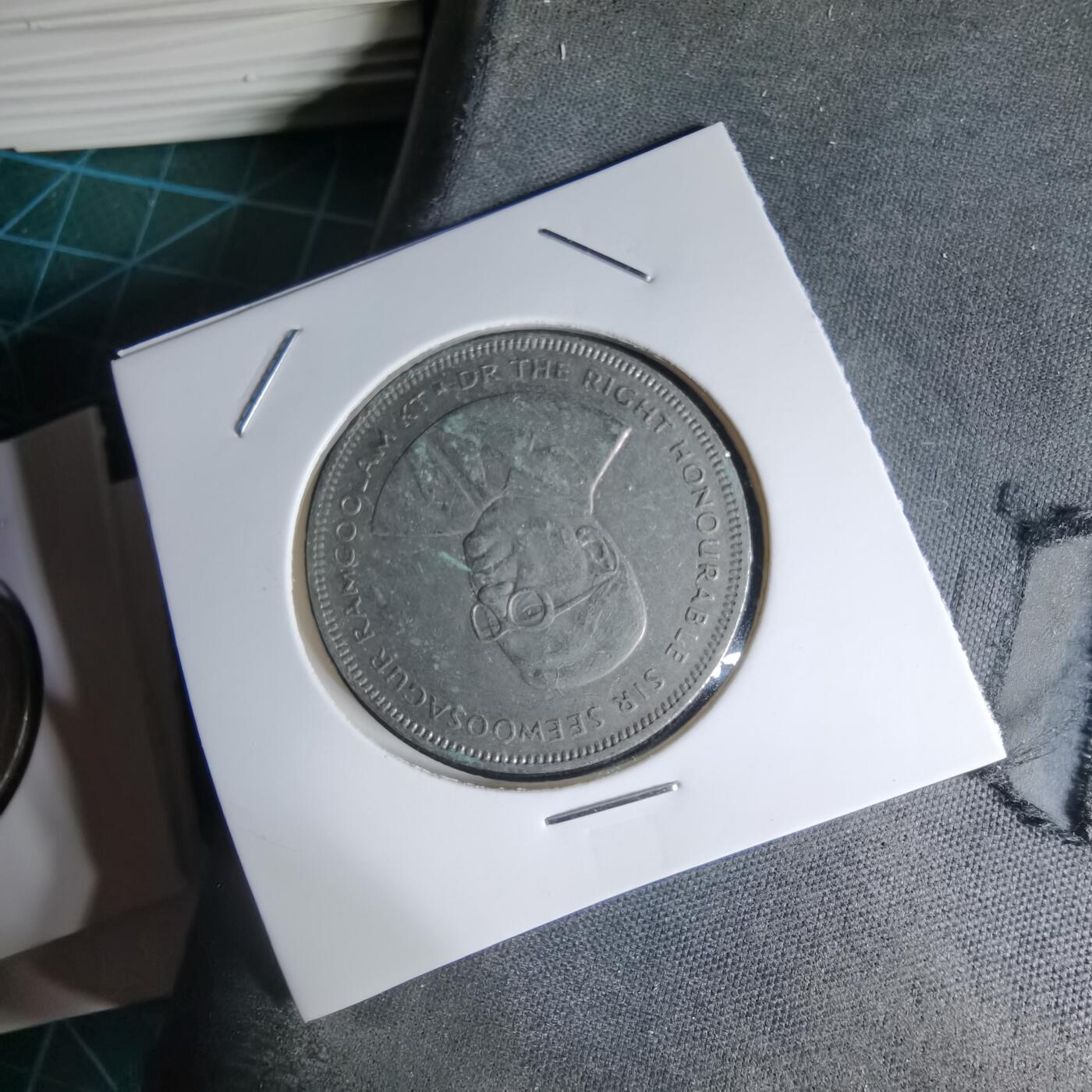 沼泽如烟--第1000场 毛里求斯1987年5卢比