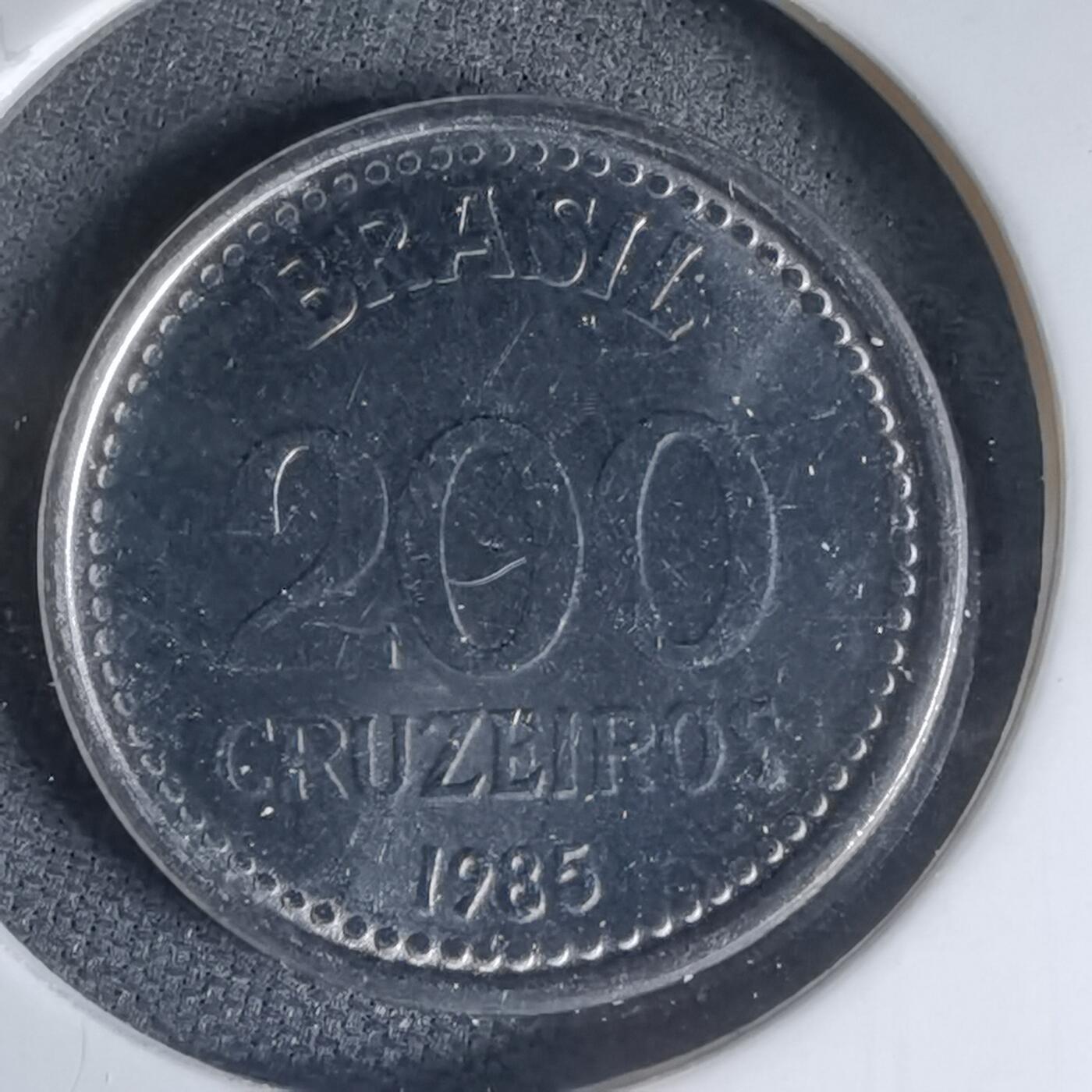 沼泽如烟--第1000场 巴西1985年200克鲁扎多