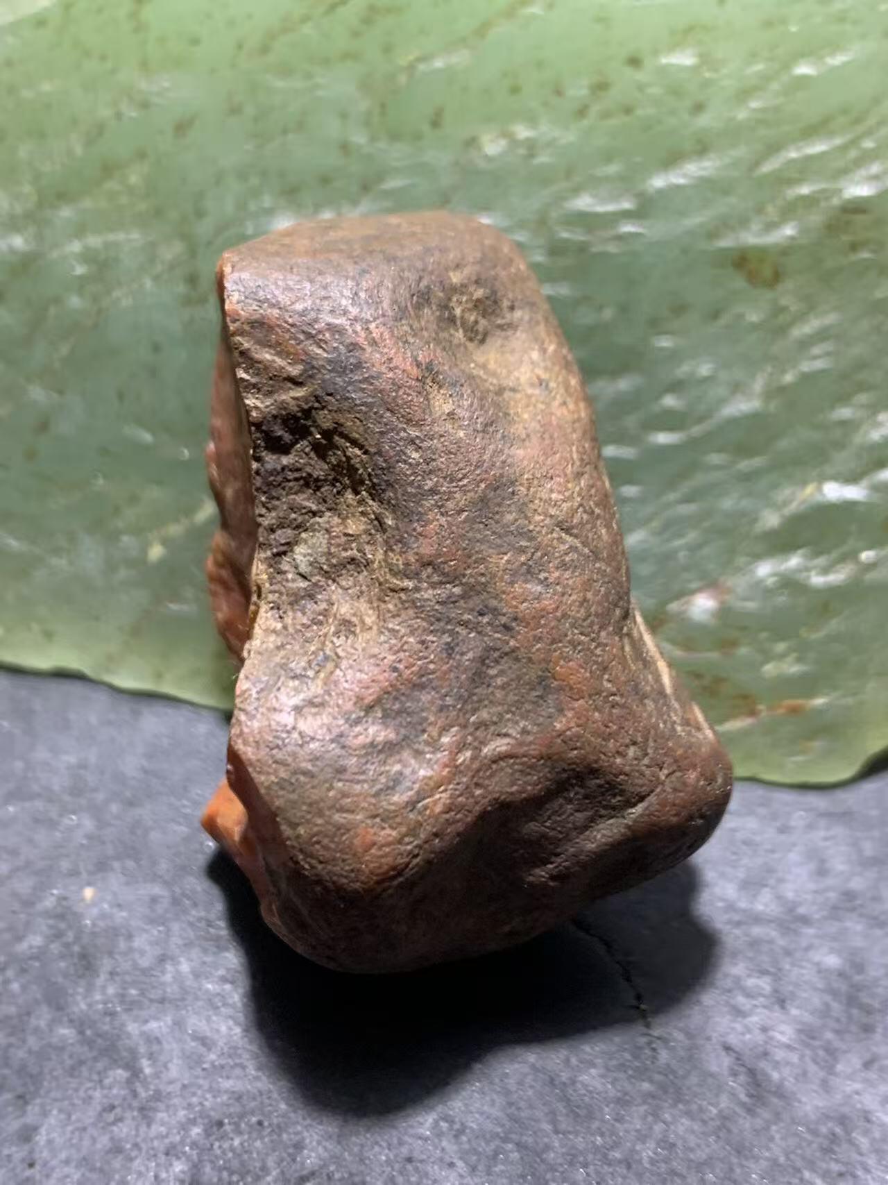 精美铁红皮开窗料南红玛瑙原石一颗