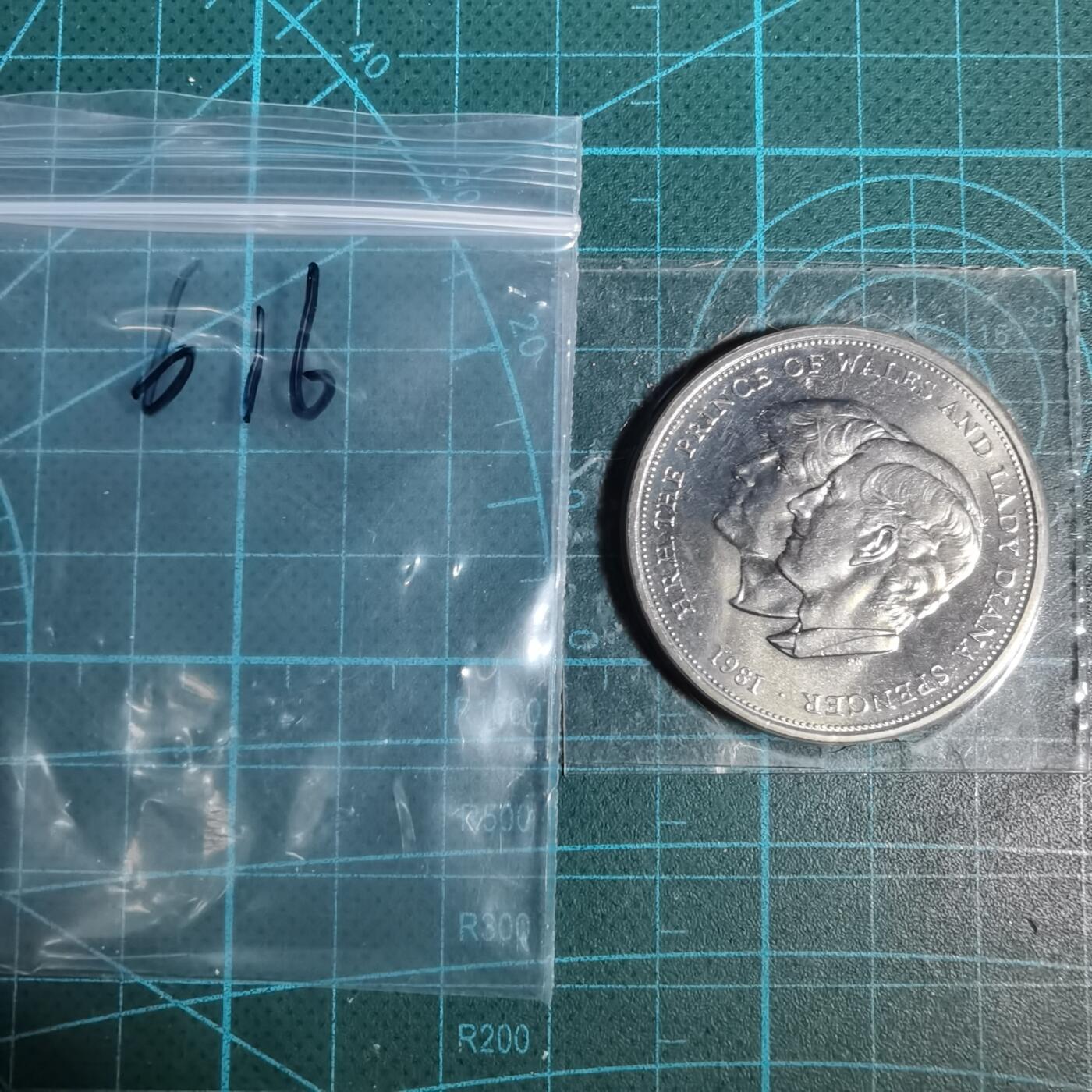 沼泽如烟--第1001场 英国1981年纪念币