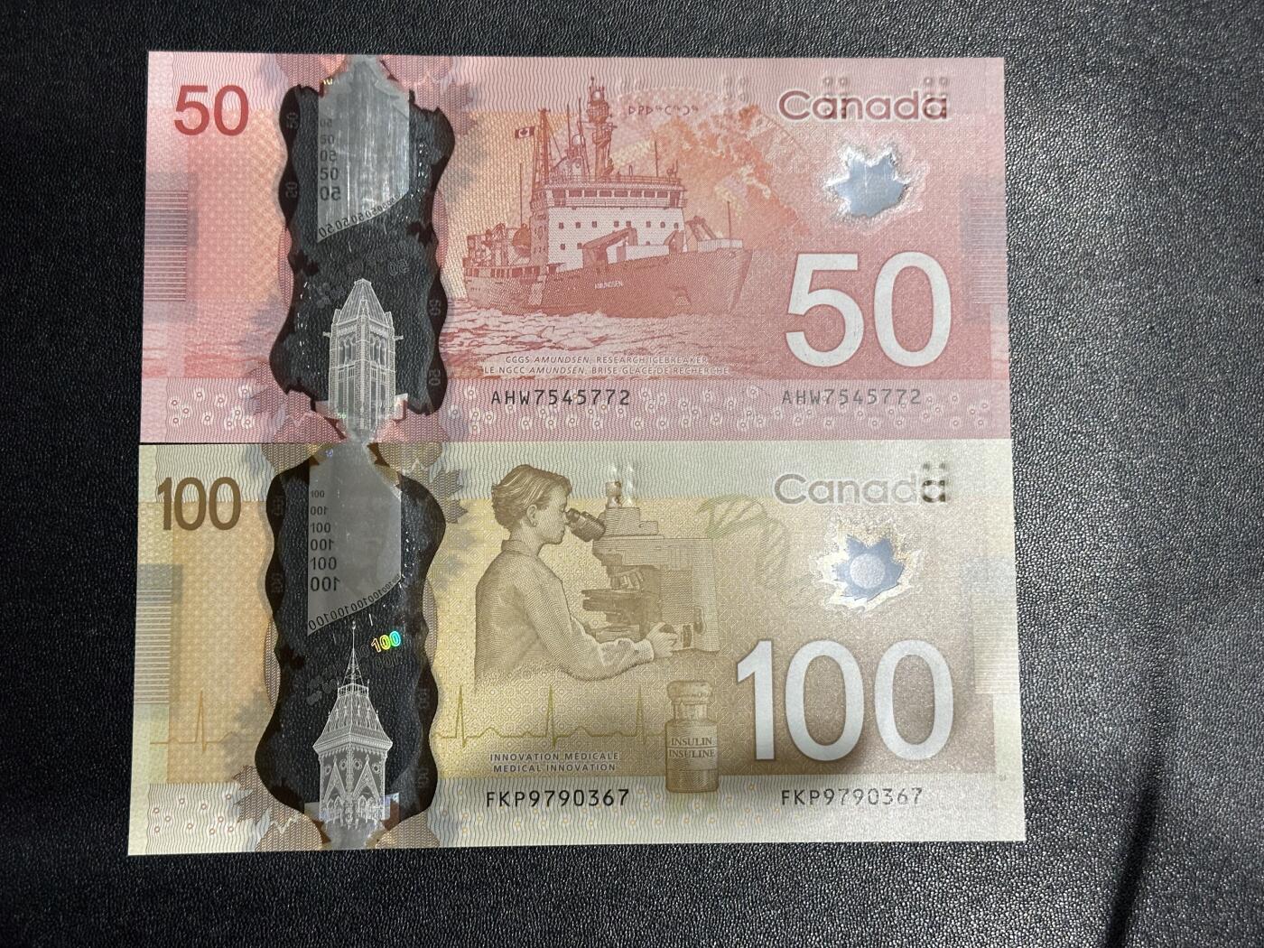 《外钞收藏家》第六百一十二期（ 精选场）（长期征集拍品、欢迎藏友们联系合作） 加拿大塑料钞50和100元 2张一起 全新UNC