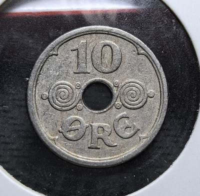 外国优质老铜币银币，周日九点倒数截拍，满百包邮，持续收拍，初八发货 - 丹麦1926年10 欧尔镍币，属于丹麦王国统一货币体系的流通辅币。正面以凯尔特风格的螺旋纹彰显民族特色，背面的王冠与 “CXR” 缩写代表克里斯蒂安十世，见证了丹麦在两次世界大战之间的稳定发展。
