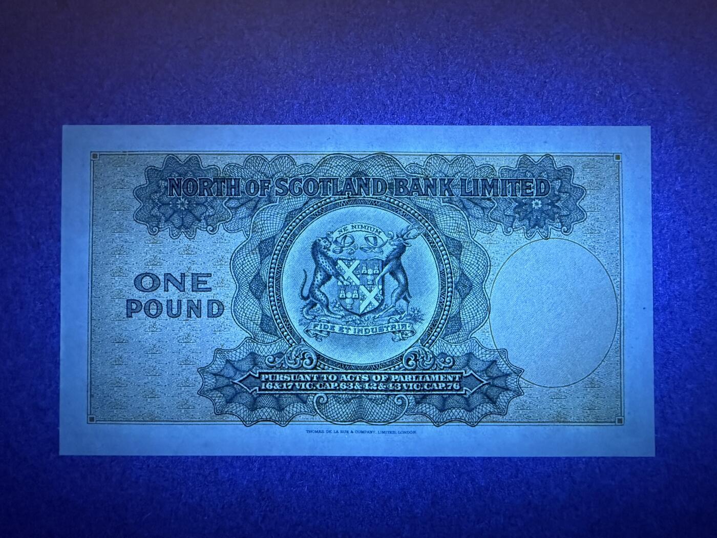 《艾美收藏》第232期-2.22周日外币靓号精品场(春节首拍) 苏格兰1镑 UNC 苏格兰北方银行 1945年早期版本