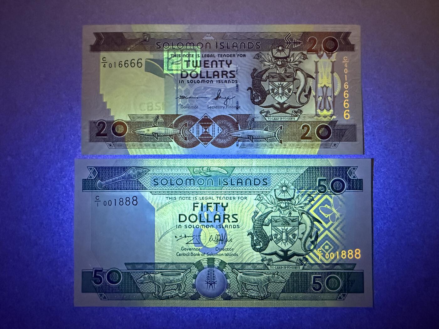 《艾美收藏》第232期-2.22周日外币靓号精品场(春节首拍) 豹子号 所罗门20、50元2张 UNC 一张狮子号 一张无47豹子号888