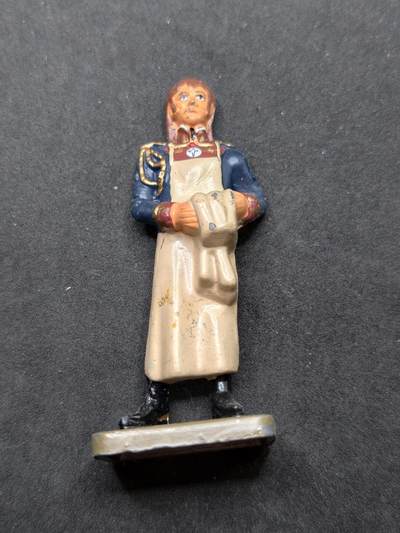 凯旋世界勋赏（持续上新中）（第22期新年大拍）（欢迎送拍）（对拍品有疑问请询问客服，不接受到手刀，出价默认拍品品相。请认真阅读拍卖规则！出价默认已认可！）（收到货请录制开箱视频，无视频概不处理问题。） - 拿破仑战争时期法国军队随军牧师（Aumônier militaire）的兵人模型