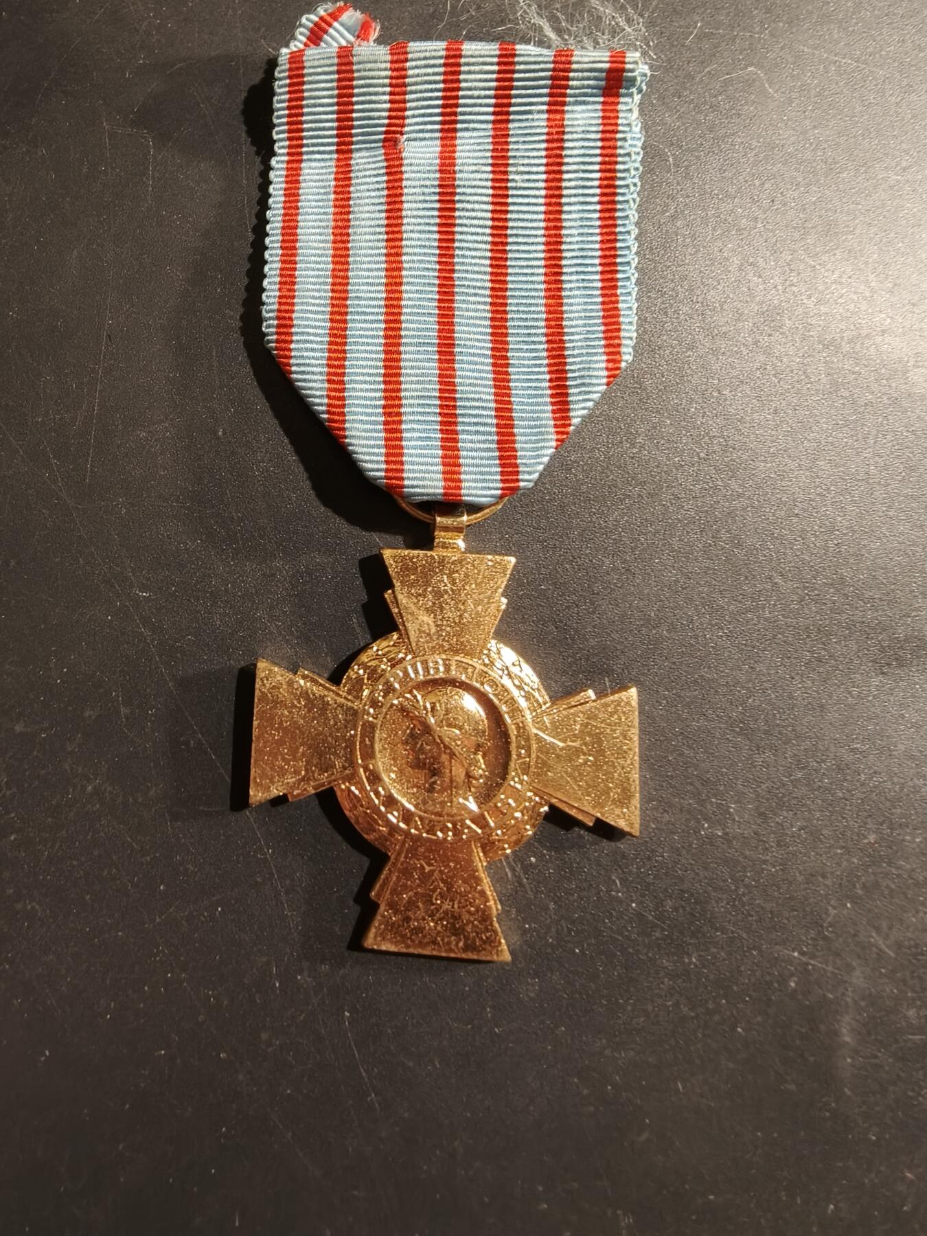 老王徽章第184期