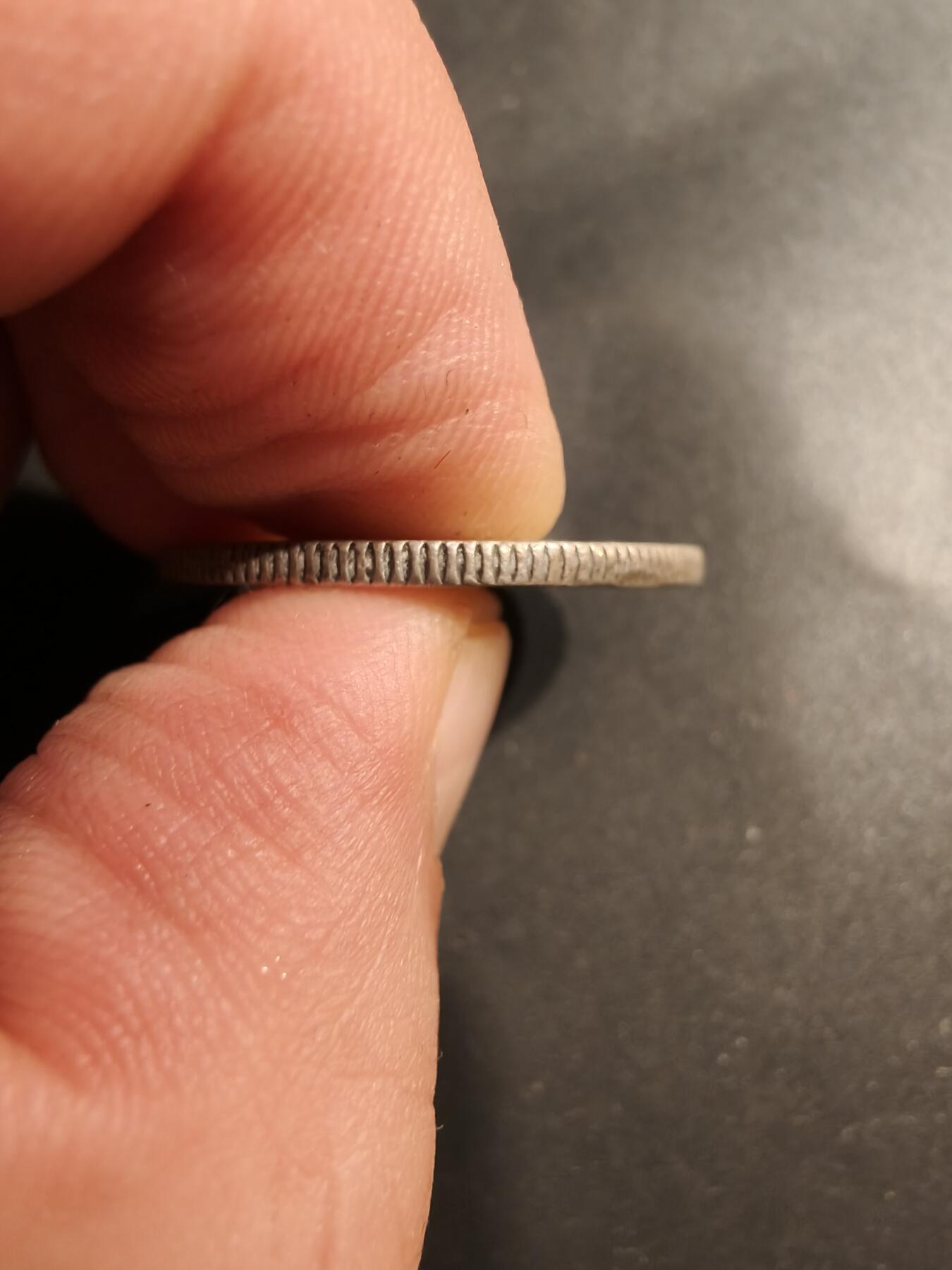 老王徽章第184期 法国1932年10法郎银币    680银    9.9g