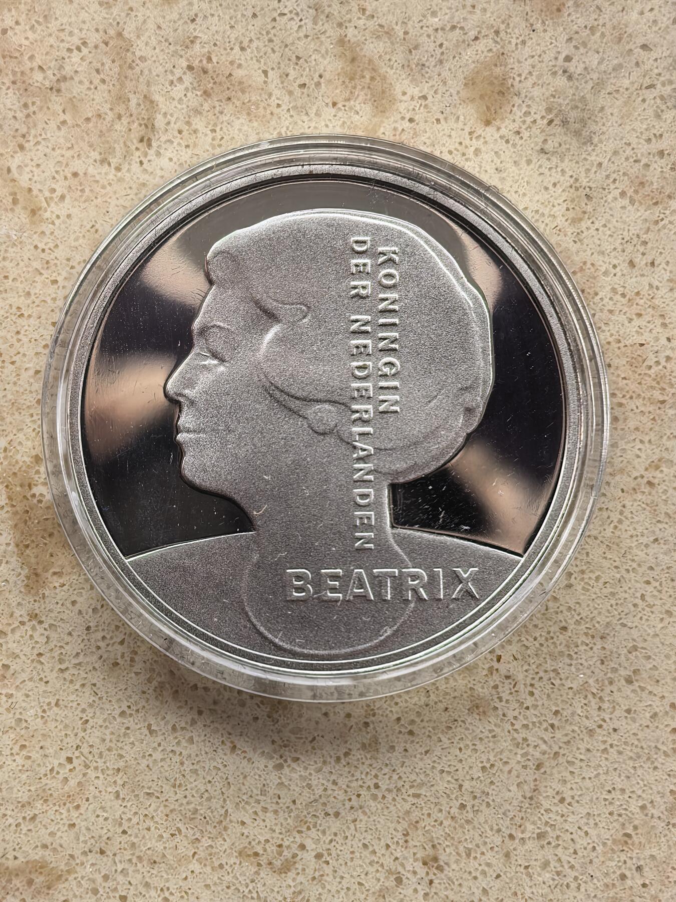 道一币馆币章第一百六十七场 原盒证 荷兰1996年鲁特琴演奏家扬斯丁10盾精制银币